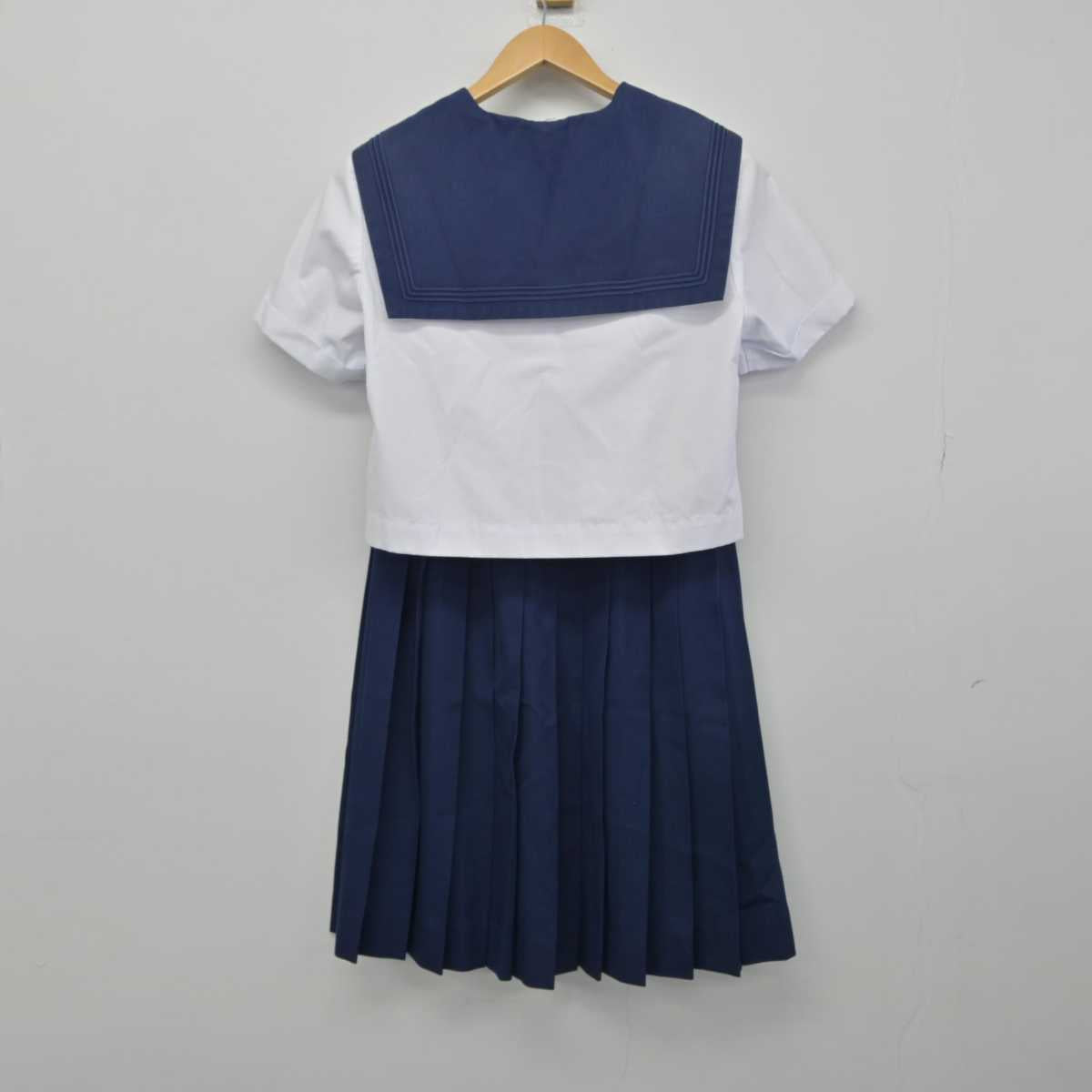 【中古】北海道 滝川西高等学校 女子制服 2点（セーラー服・スカート）sf032742