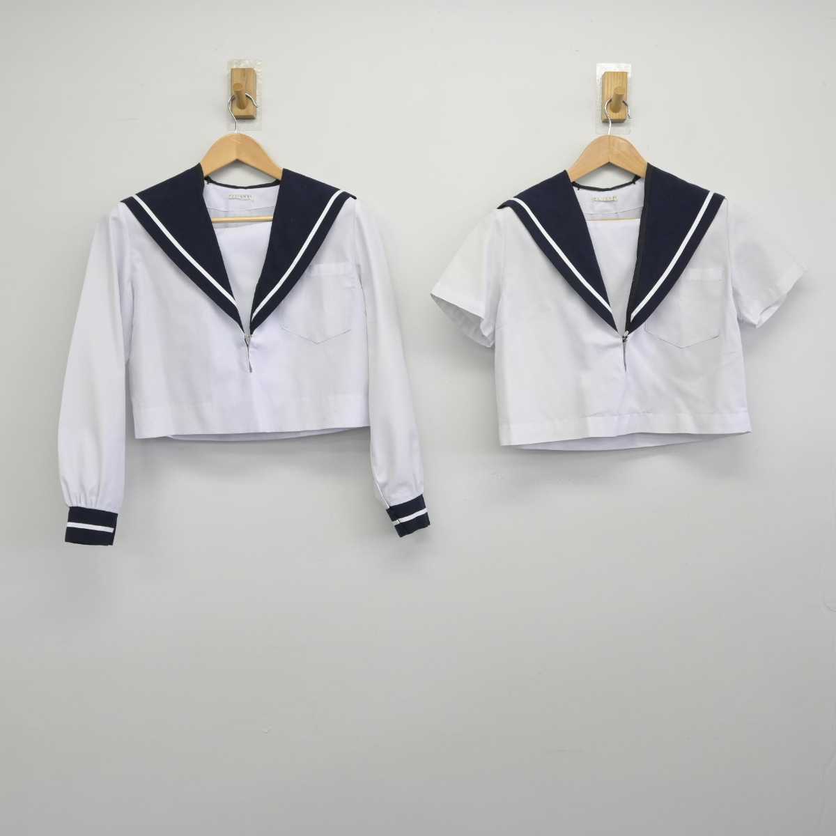 【中古】愛知県 金城学院高等学校 女子制服 2点（セーラー服）sf032761