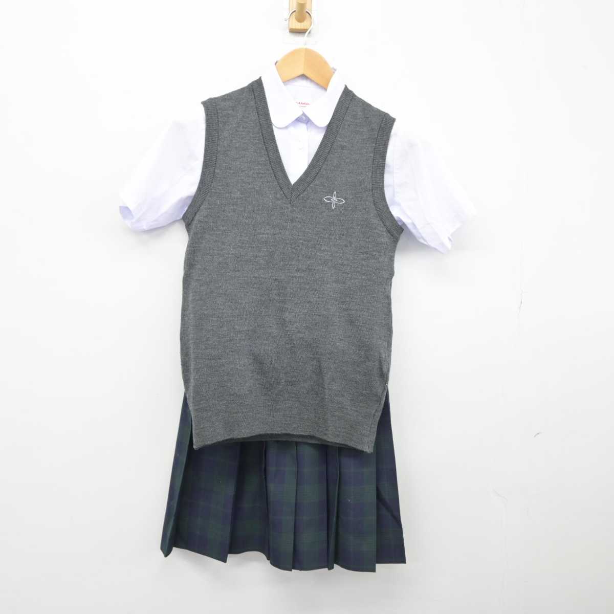 【中古】栃木県 宇都宮市立姿川中学校 女子制服 3点（ニットベスト・シャツ・スカート）sf032765