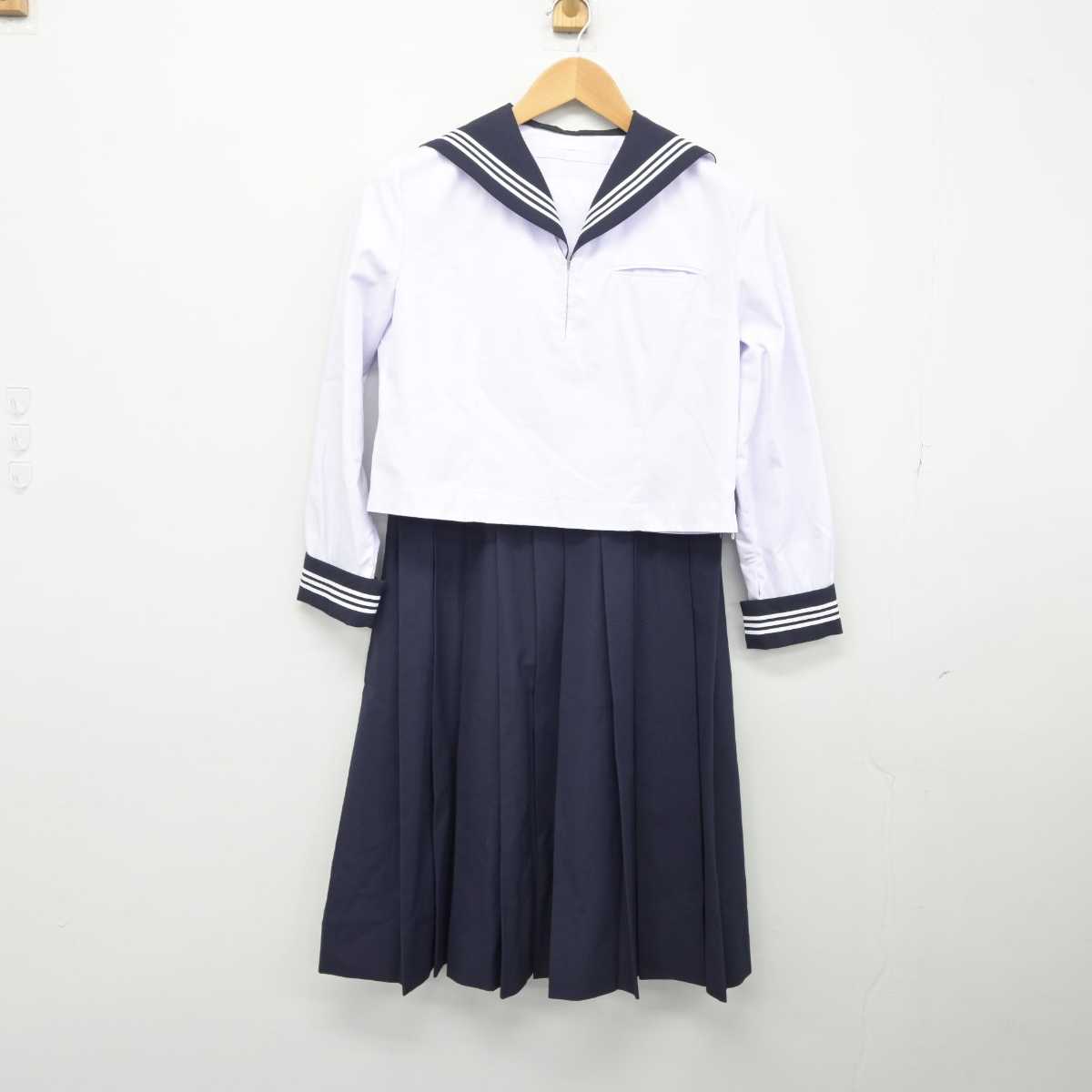 【中古】千葉県 和洋国府台女子高等学校 女子制服 4点（体操服 下・スカート）sf032780