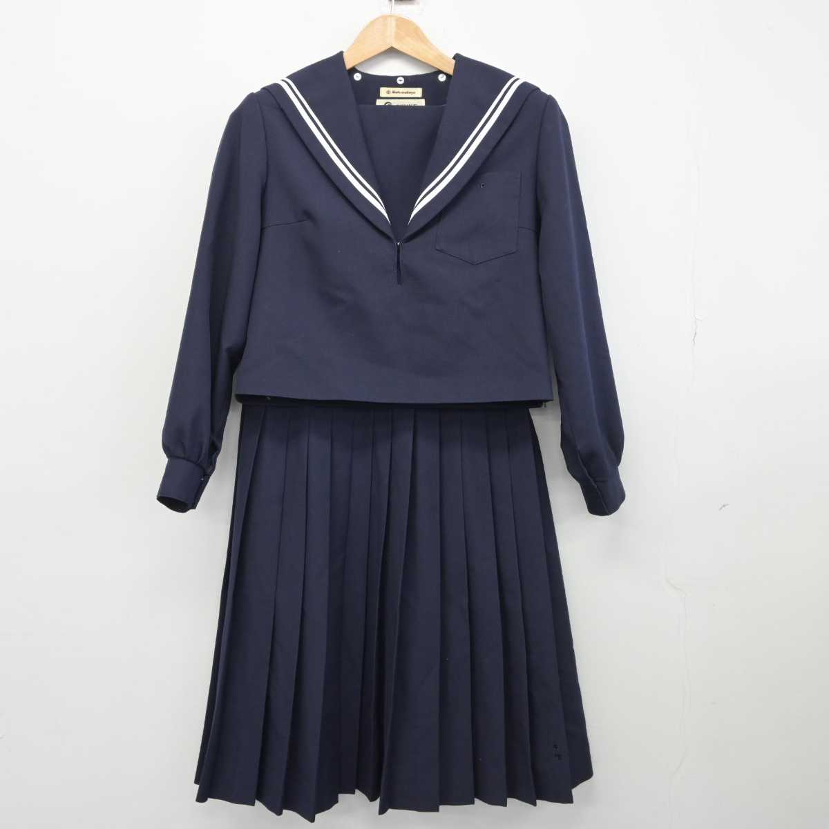 【中古】愛知県 豊田西高等学校 女子制服 2点（セーラー服・スカート）sf032821