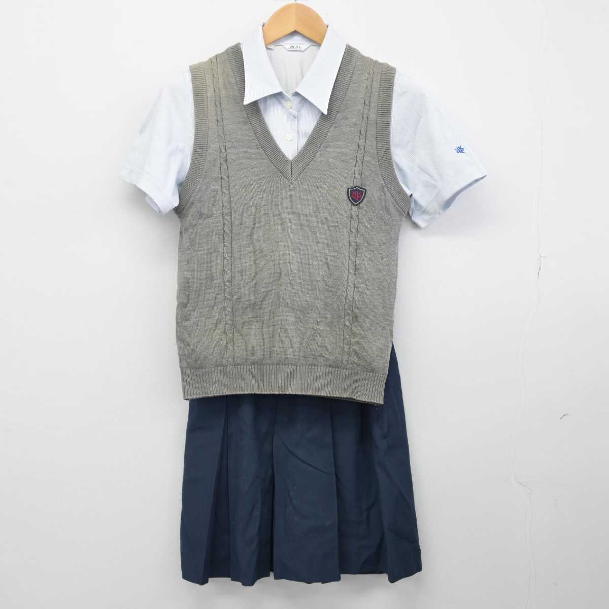 【中古】東京都 東京純心女子高等学校 女子制服 3点（ニットベスト・シャツ・スカート）sf032836