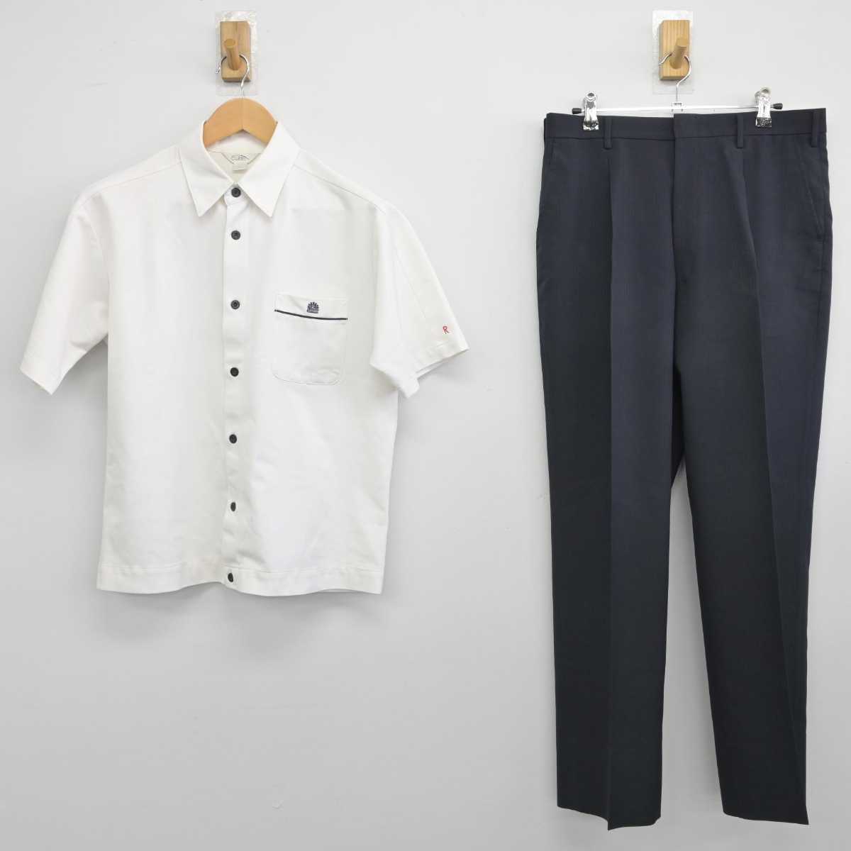 【中古】大阪府 初芝立命館高等学校 男子制服 3点（シャツ・シャツ・ズボン）sf032844