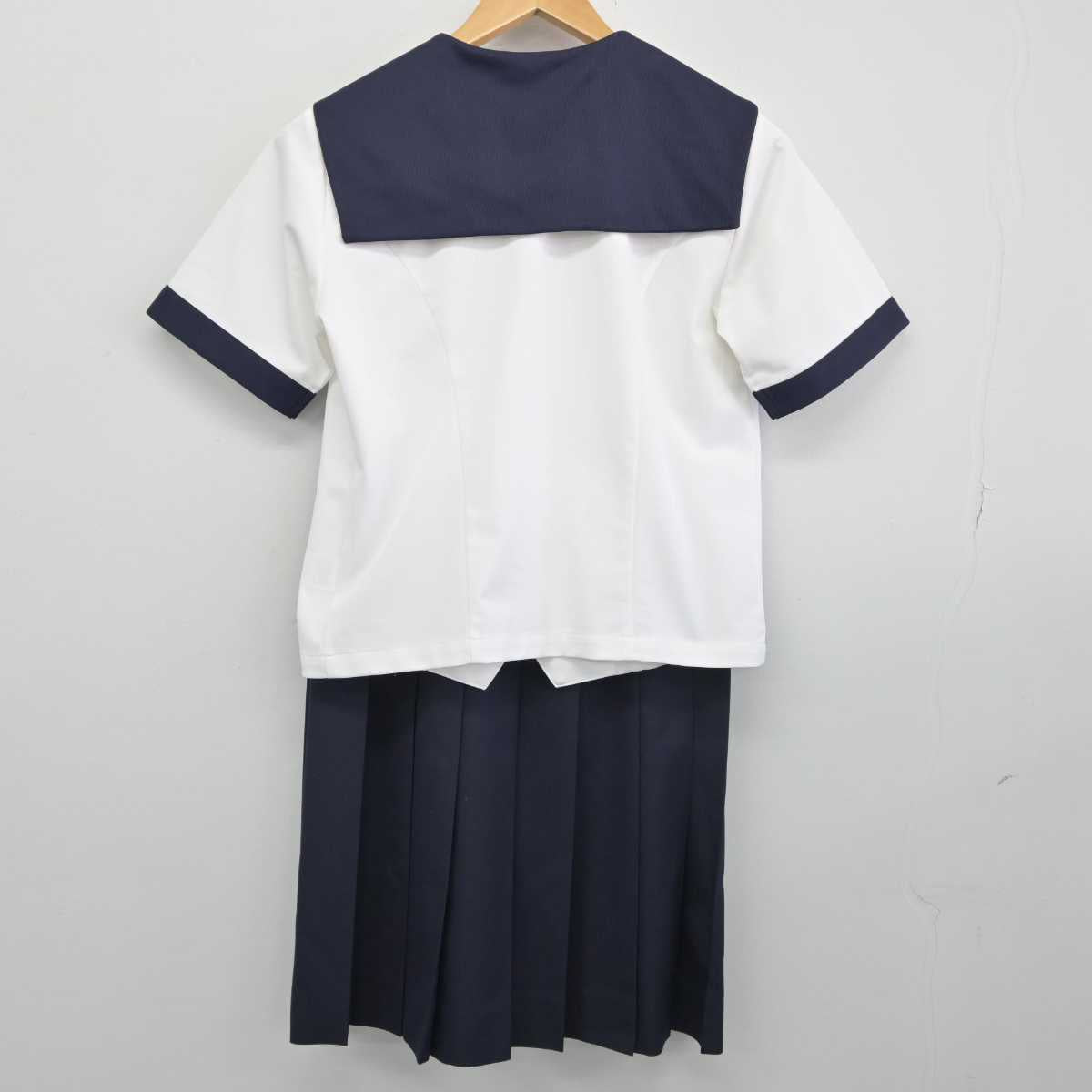 【中古】愛知県 名古屋商業高等学校 女子制服 3点（セーラー服・スカート）sf032852