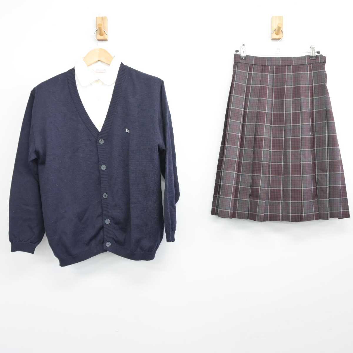 【中古】兵庫県 三田松聖高等学校 女子制服 3点（ニット・シャツ・スカート）sf032877