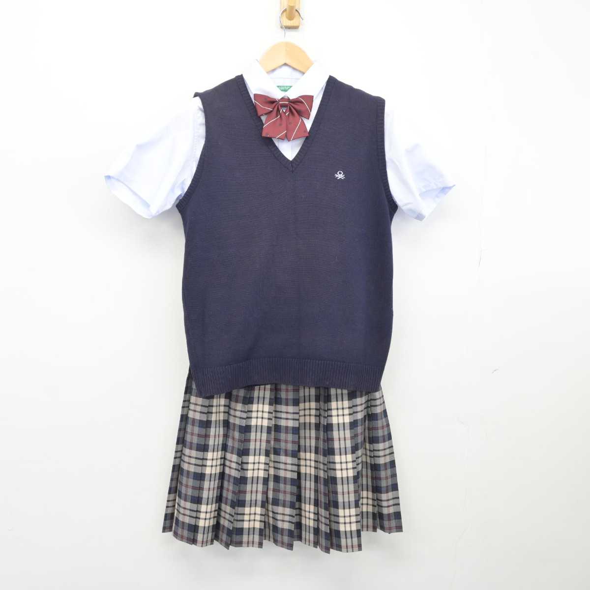 【中古】大阪府 四條畷学園高等学校 女子制服 4点（ニットベスト・シャツ・スカート）sf032901