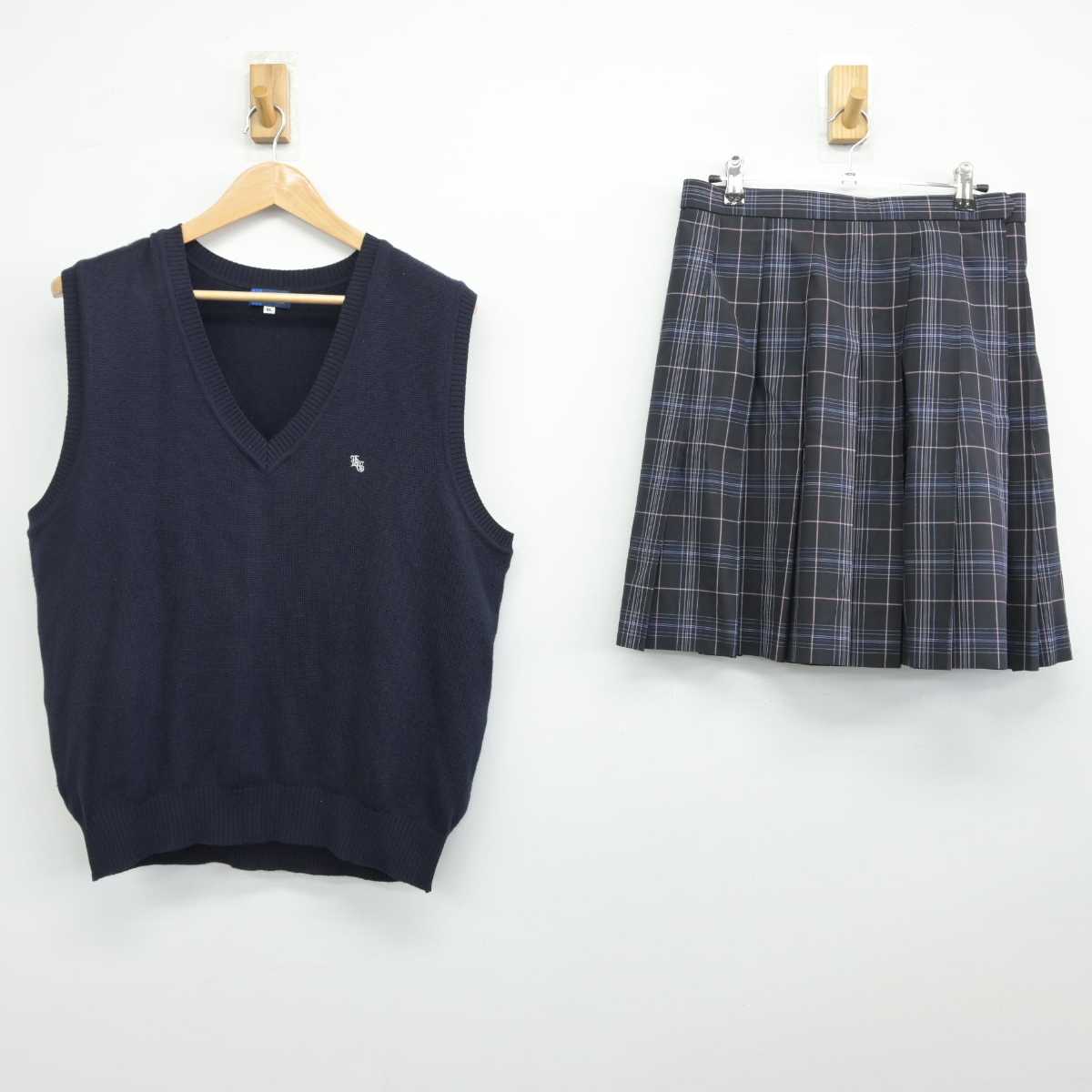 【中古】神奈川県 柏木学園高等学校 女子制服 2点（ニットベスト・スカート）sf032934