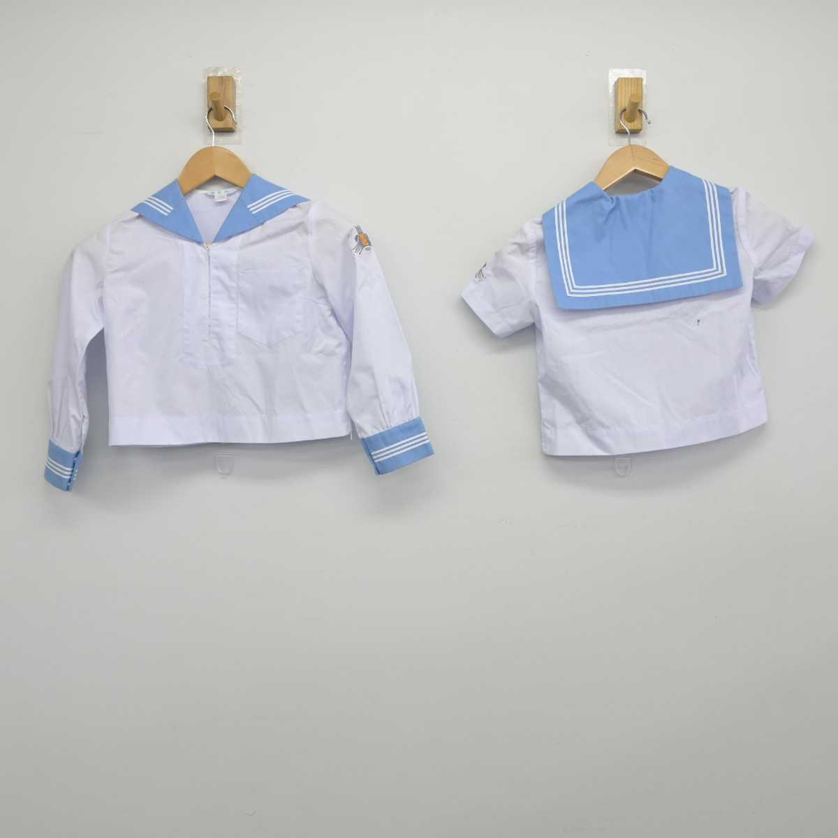 【中古】高知県 高知小学校 女子制服 2点（セーラー服・スカート）sf032959