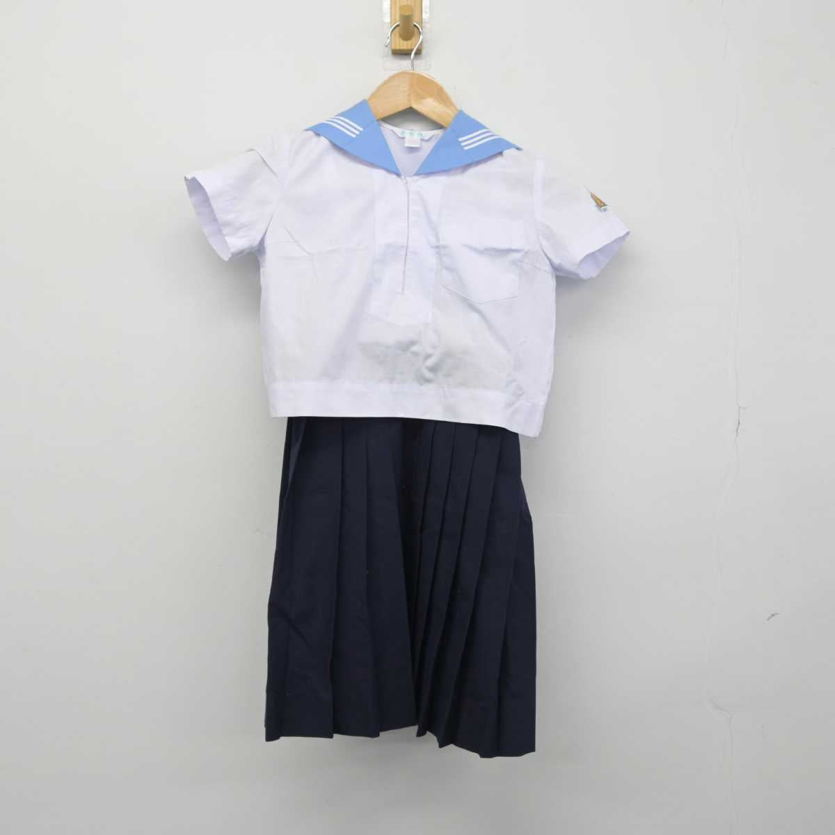 【中古】高知県 高知小学校 女子制服 2点（セーラー服・スカート）sf032962