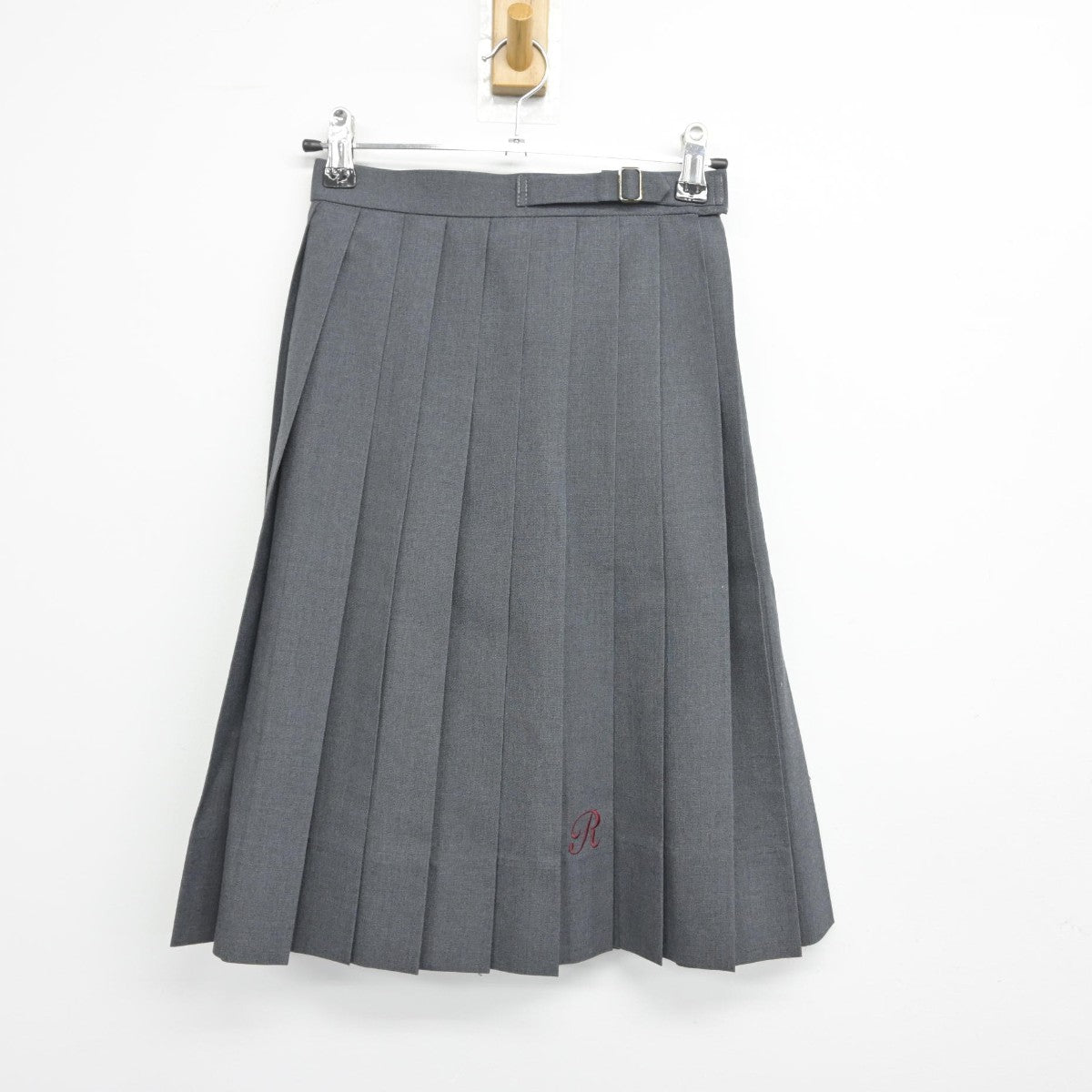 【中古】大阪府 履正社高等学校 女子制服 5点（ニットベスト・シャツ・スカート）sf033051