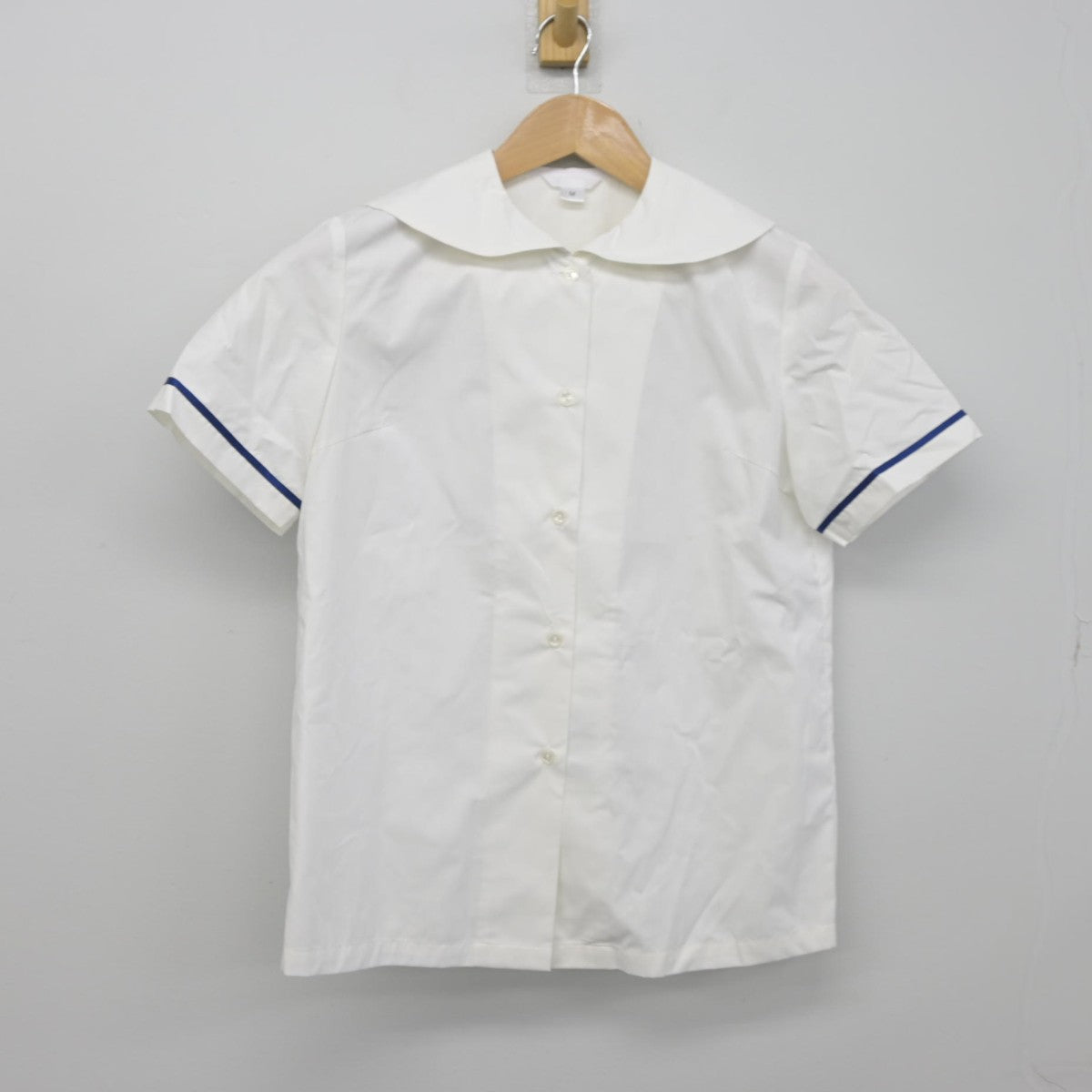 【中古】東京都 瀧野川女子学園中学高等学校（高等部） 女子制服 2点（シャツ・シャツ）sf033120