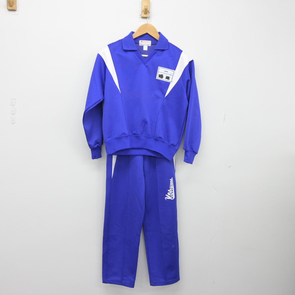 【中古】埼玉県 北陽中学校 女子制服 3点（ジャージ 上・ジャージ 下・体操服 下）sf033132