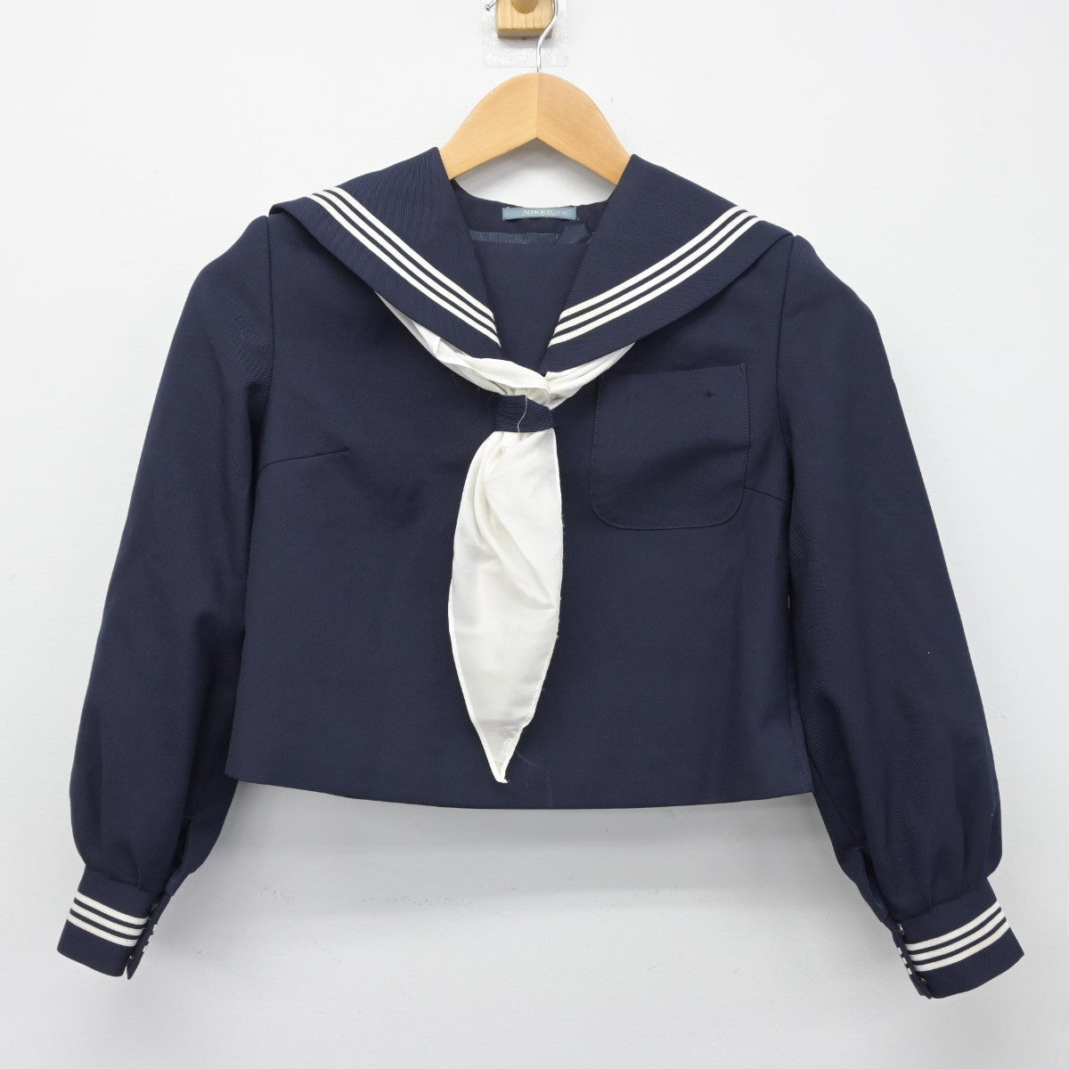 【中古】宮城県 築館中学校 女子制服 3点（セーラー服・スカート）sf033148