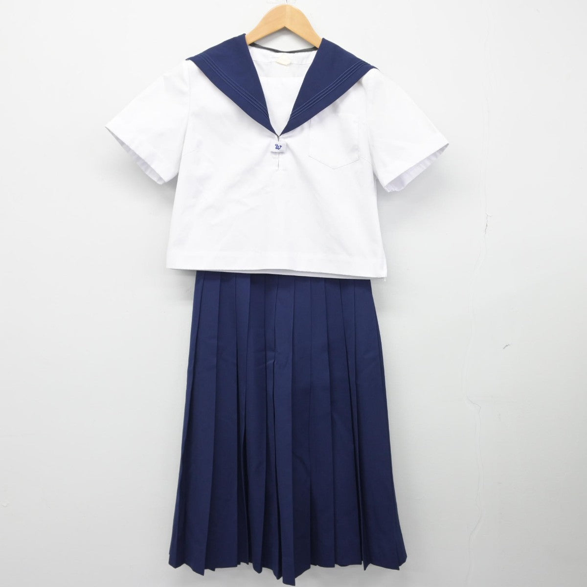 【中古】北海道 滝川西高等学校 女子制服 2点（セーラー服・スカート）sf033162