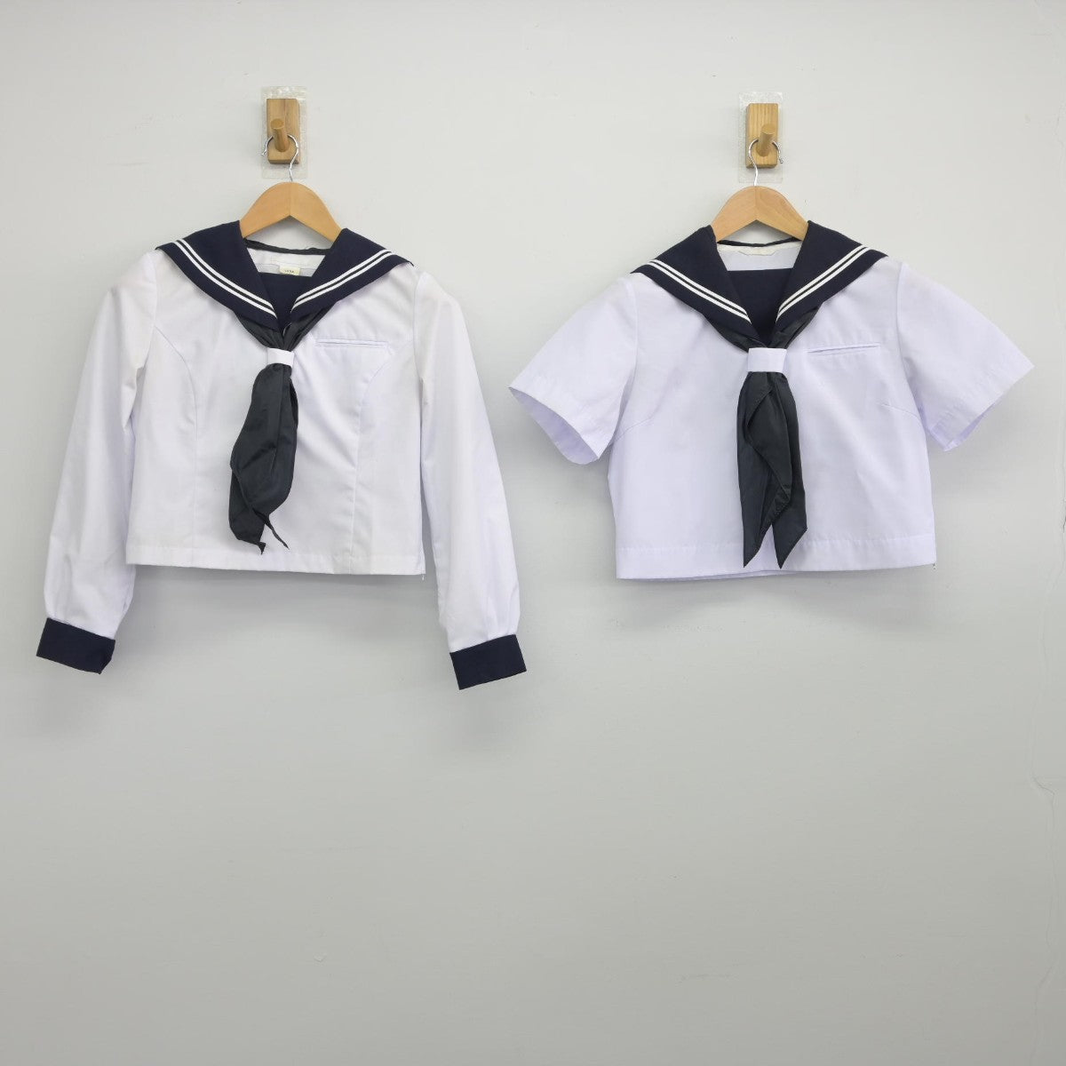 【中古】北海道 安平町立追分中学校 女子制服 4点（セーラー服・セーラー服）sf033195