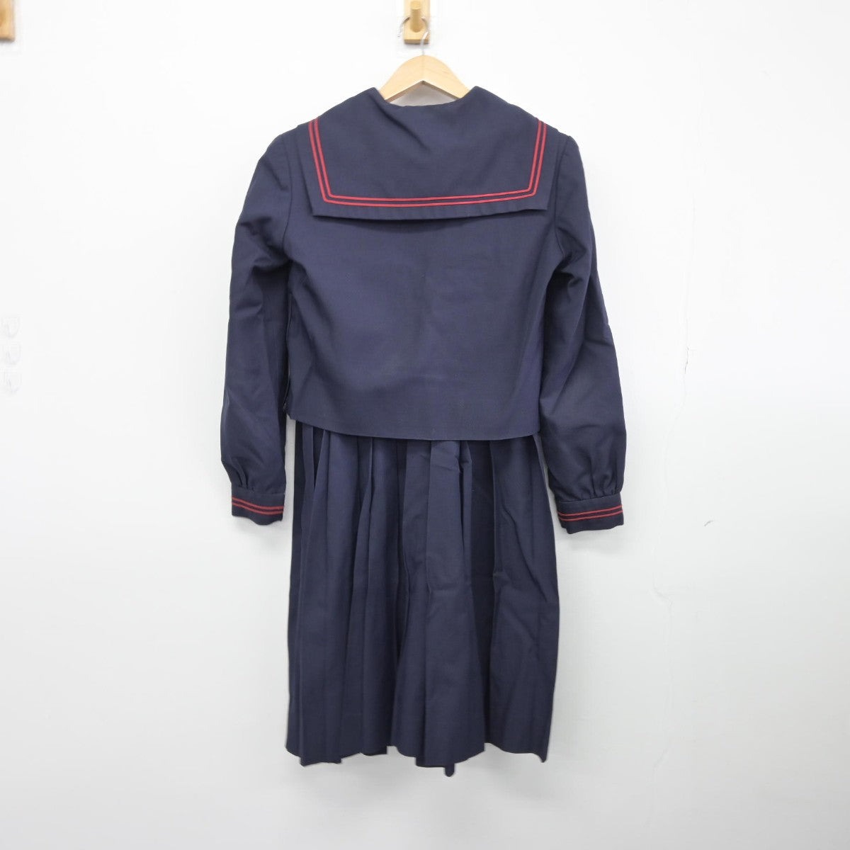 【中古】熊本県 熊本市立東野中学校 女子制服 3点（セーラー服・ジャンパースカート）sf033204