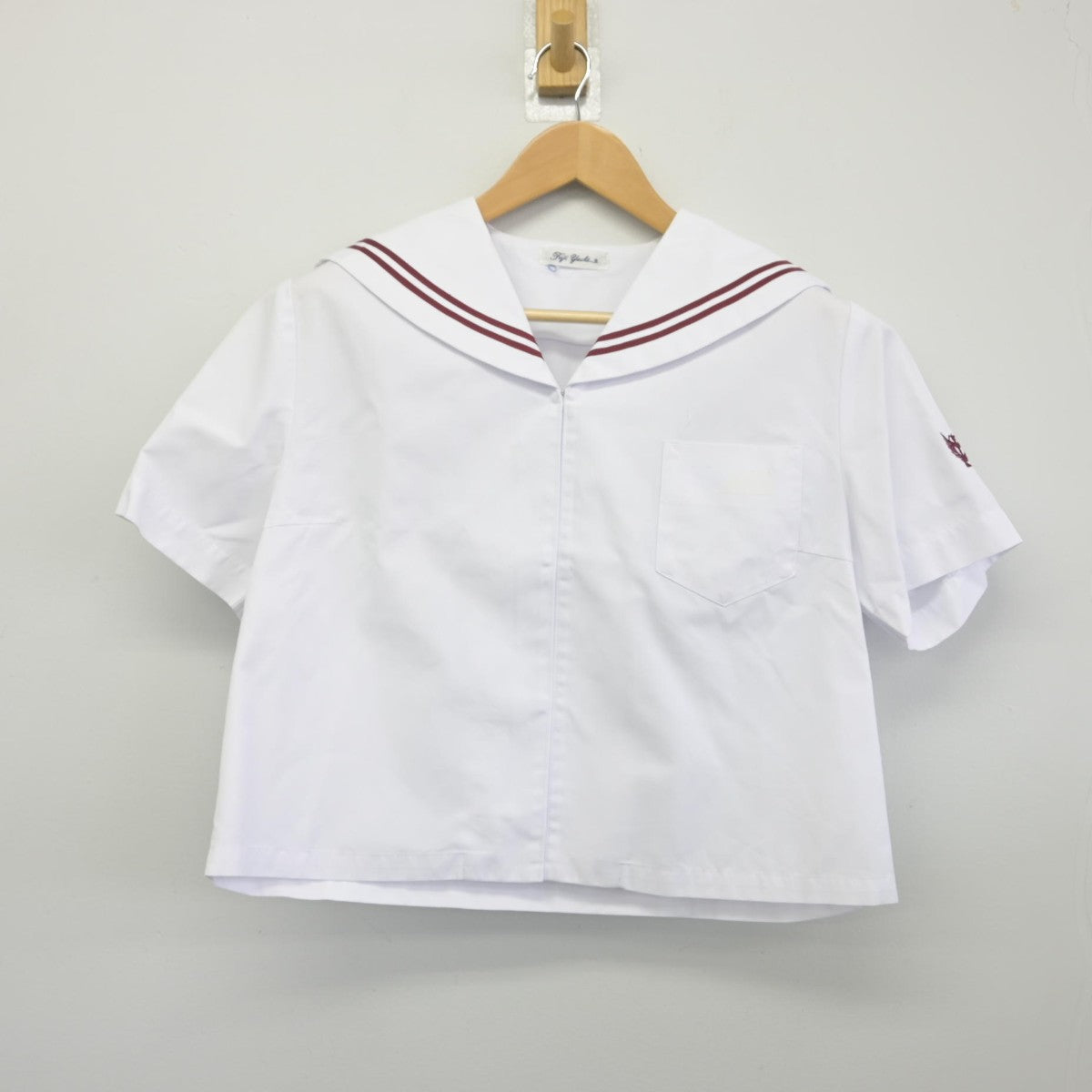 【中古】青森県 板柳中学校 女子制服 2点（セーラー服・スカート）sf033324