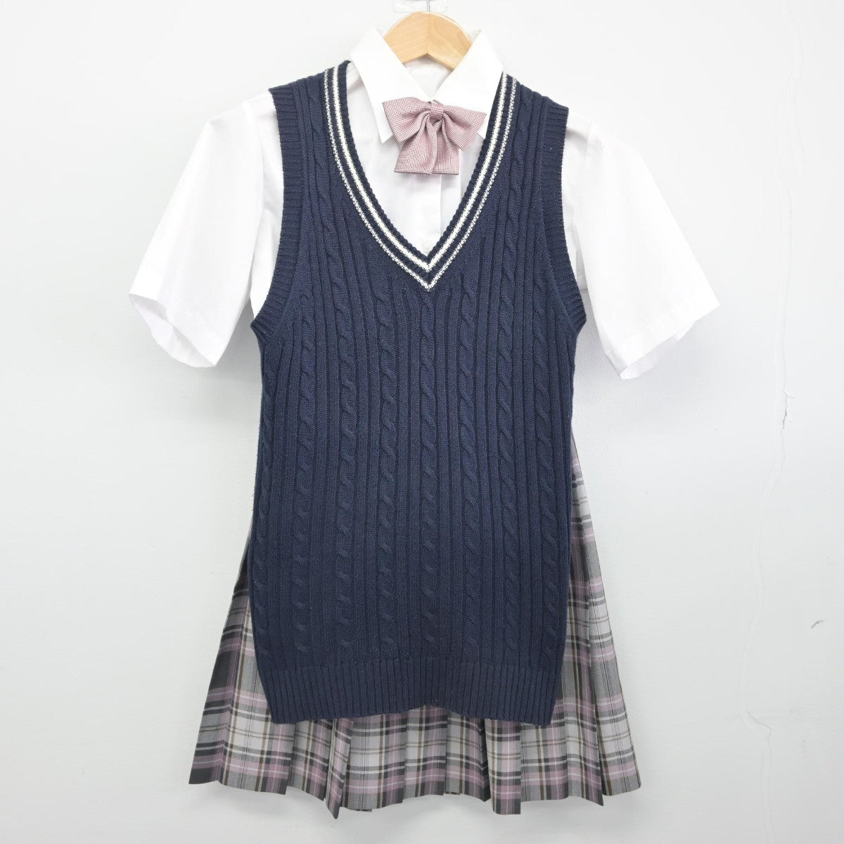 【中古】鹿児島県 おおぞら高等学院 女子制服 4点（ニットベスト・シャツ・スカート）sf033353