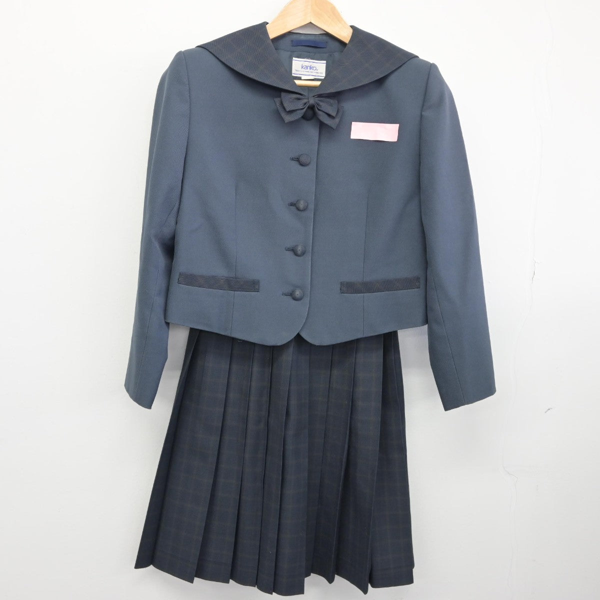 【中古】大分県 蒲江翔南中学校 女子制服 3点（セーラー服・スカート）sf033354