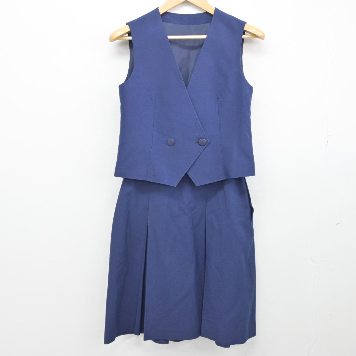 【中古】東京都 国分寺市立第一中学校 女子制服 2点（ベスト・スカート）sf033366