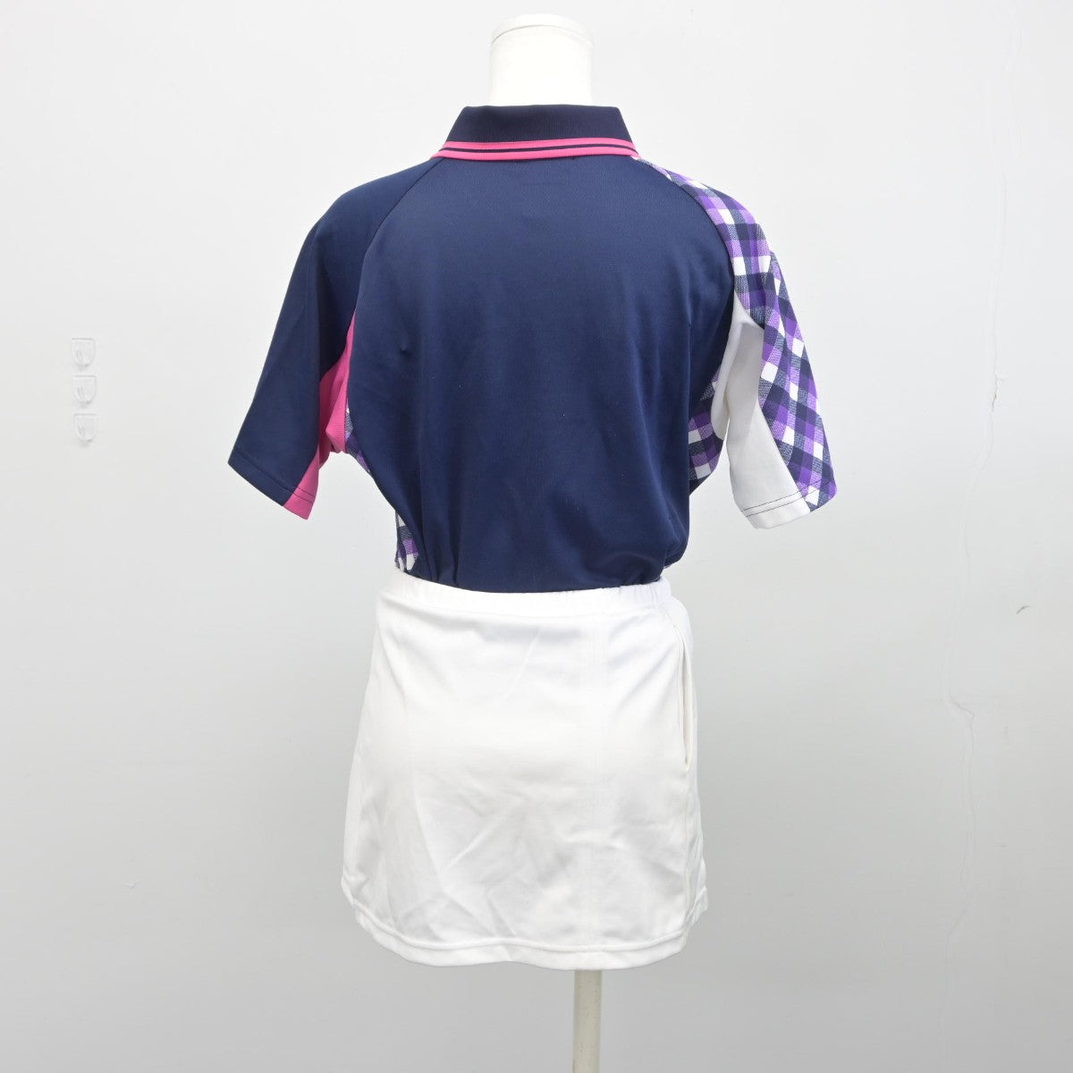 【中古】千葉県 市川市立下貝塚中学校/ソフトテニス部ユニフォーム 女子制服 2点（部活ユニフォーム 上・部活ユニフォーム 下）sf033391