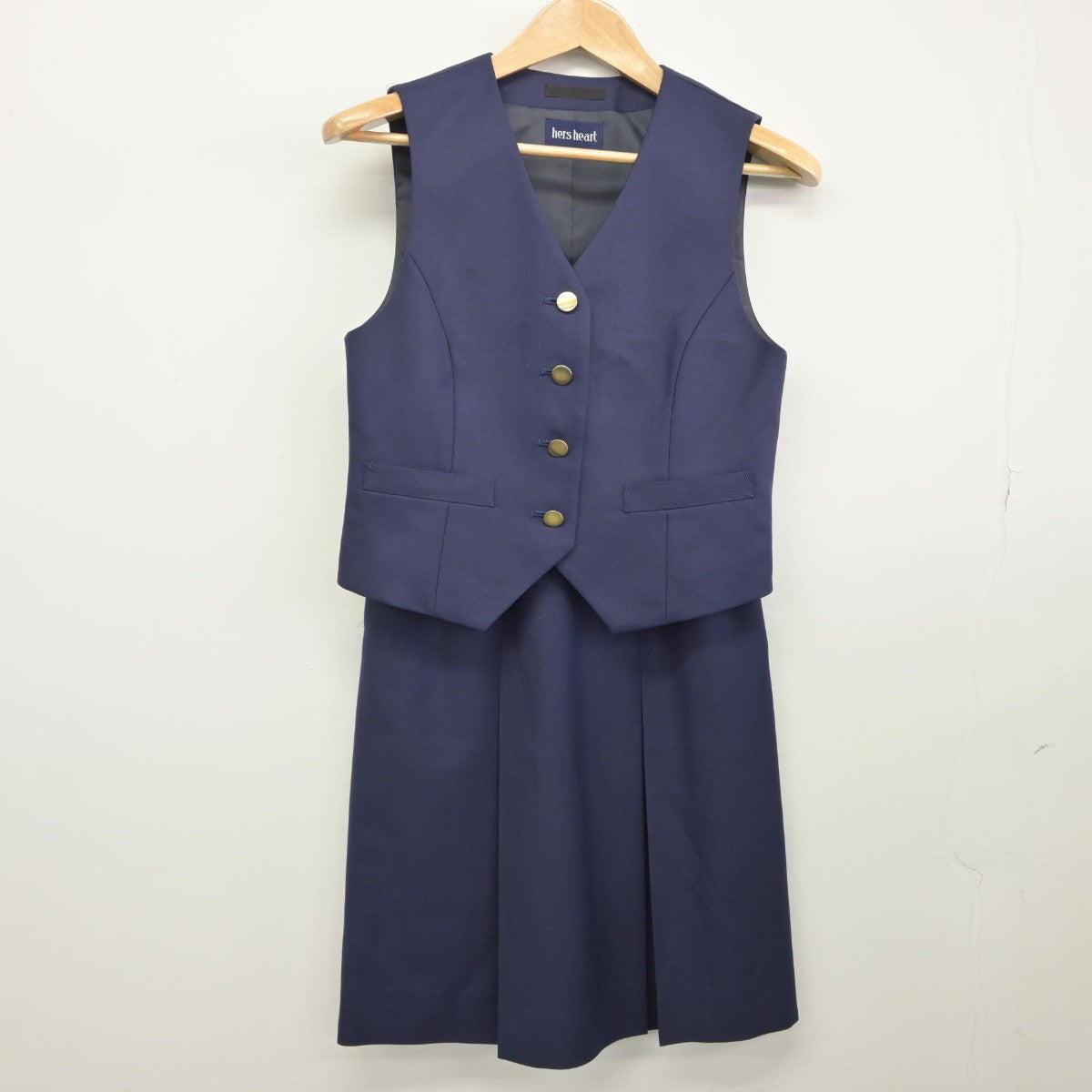 【中古】北海道 札幌市立八軒中学校 女子制服 4点（ブレザー・ベスト・スカート）sf033432