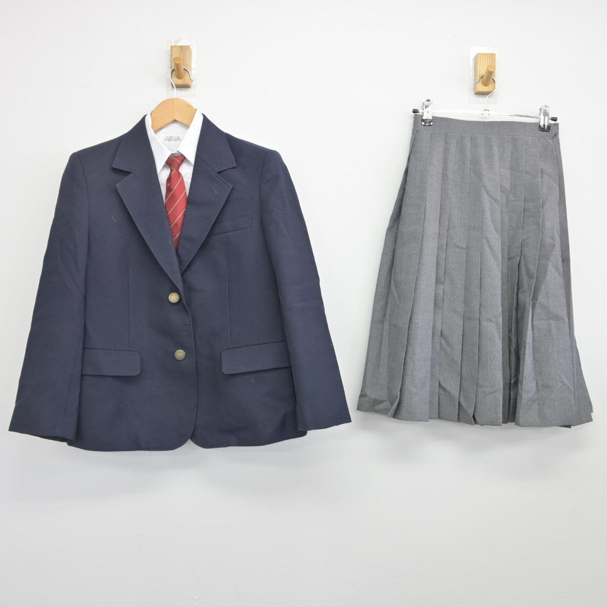 【中古】東京都 足立区立第五中学校 女子制服 4点（ブレザー・シャツ・スカート）sf033433