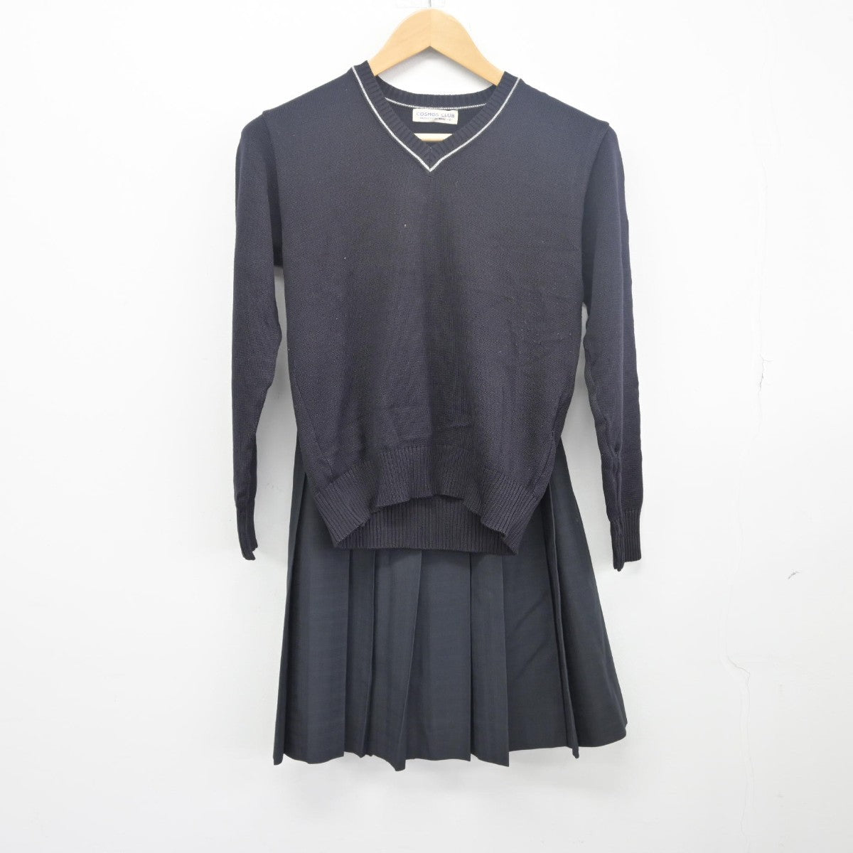 【中古】茨城県 常総学院中学高等学校 女子制服 2点（ニット・スカート）sf033501