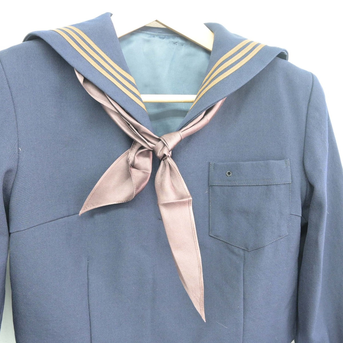 【中古】茨城県 竜ヶ崎第二高等学校 女子制服 2点（セーラー服）sf033532