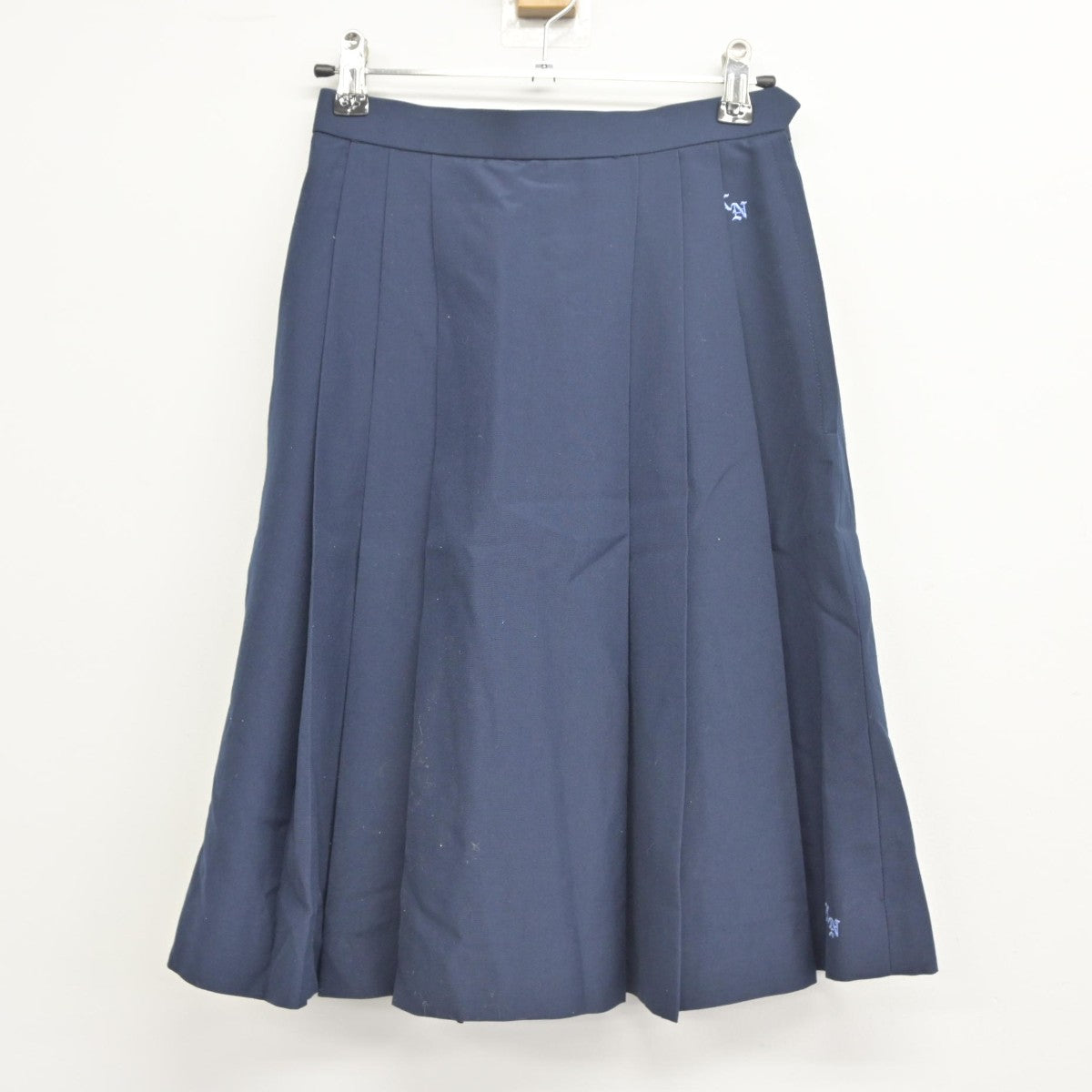 【中古】愛知県 春日井西高等学校 女子制服 2点（シャツ・スカート）sf033539