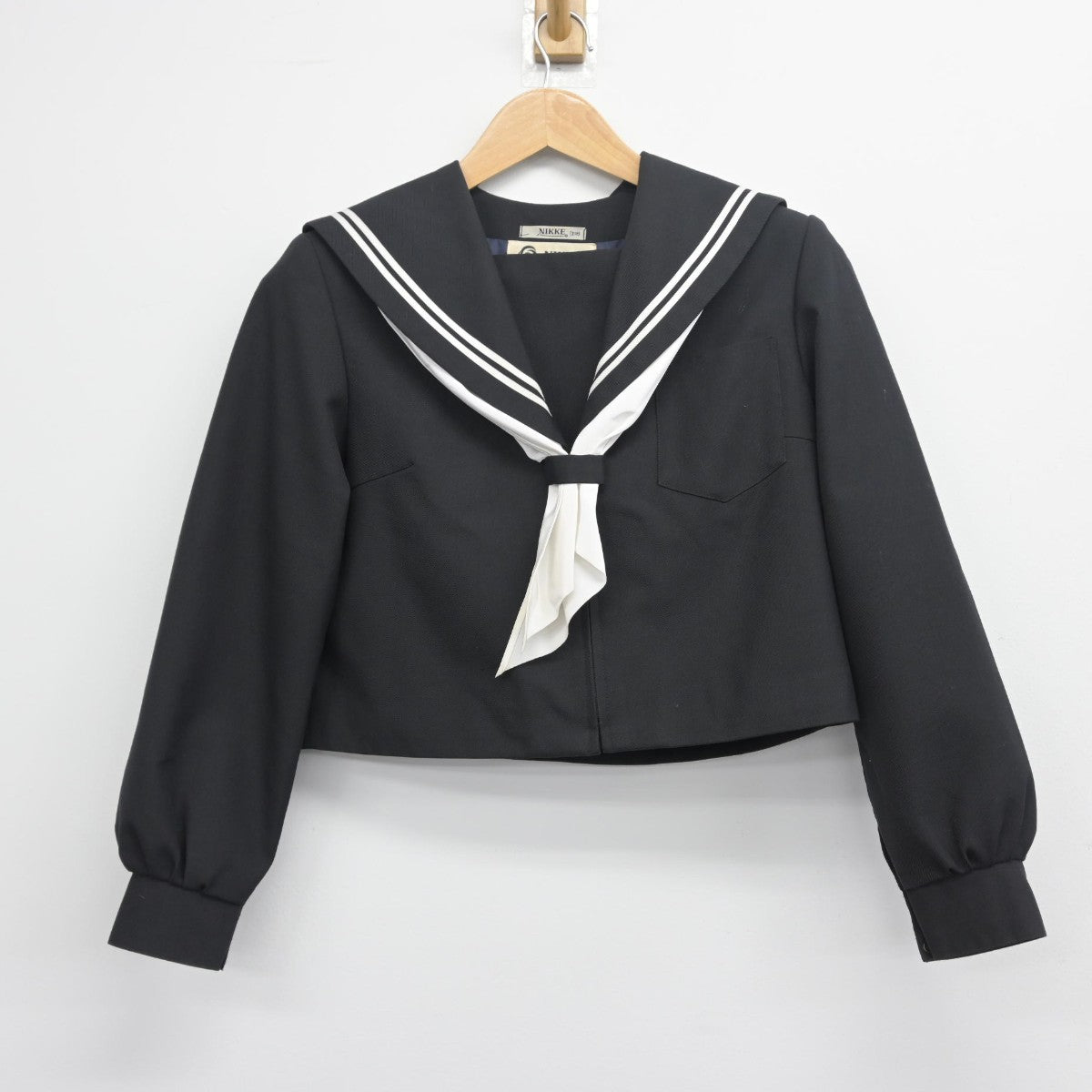 【中古】三重県 三滝中学校 女子制服 3点（セーラー服・スカート）sf033541