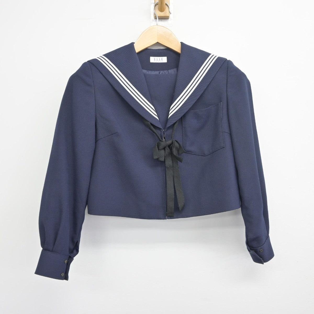 【中古】愛知県 尾西第三中学校 女子制服 3点（セーラー服・スカート）sf033581