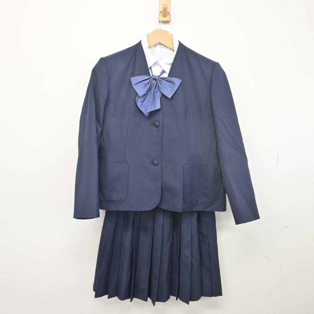 【中古】大阪府 大阪府立鳳高等学校 女子制服 4点（ブレザー・シャツ・スカート）sf033607