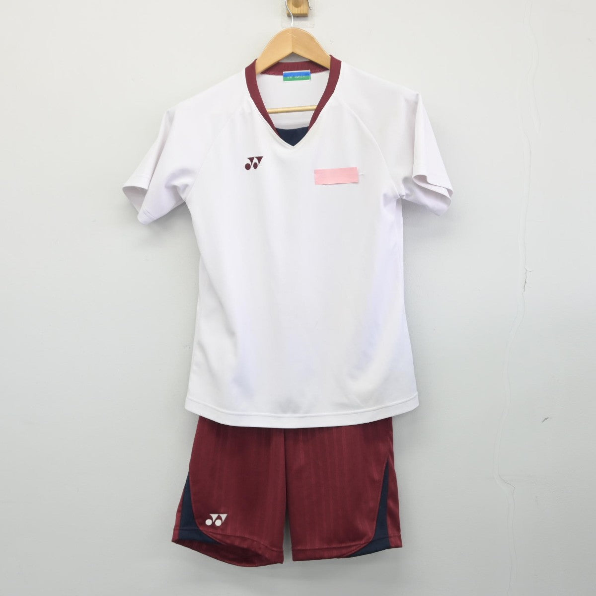 【中古】新潟県 関根学園高等学校 女子制服 2点（体操服 上・体操服 下）sf033643