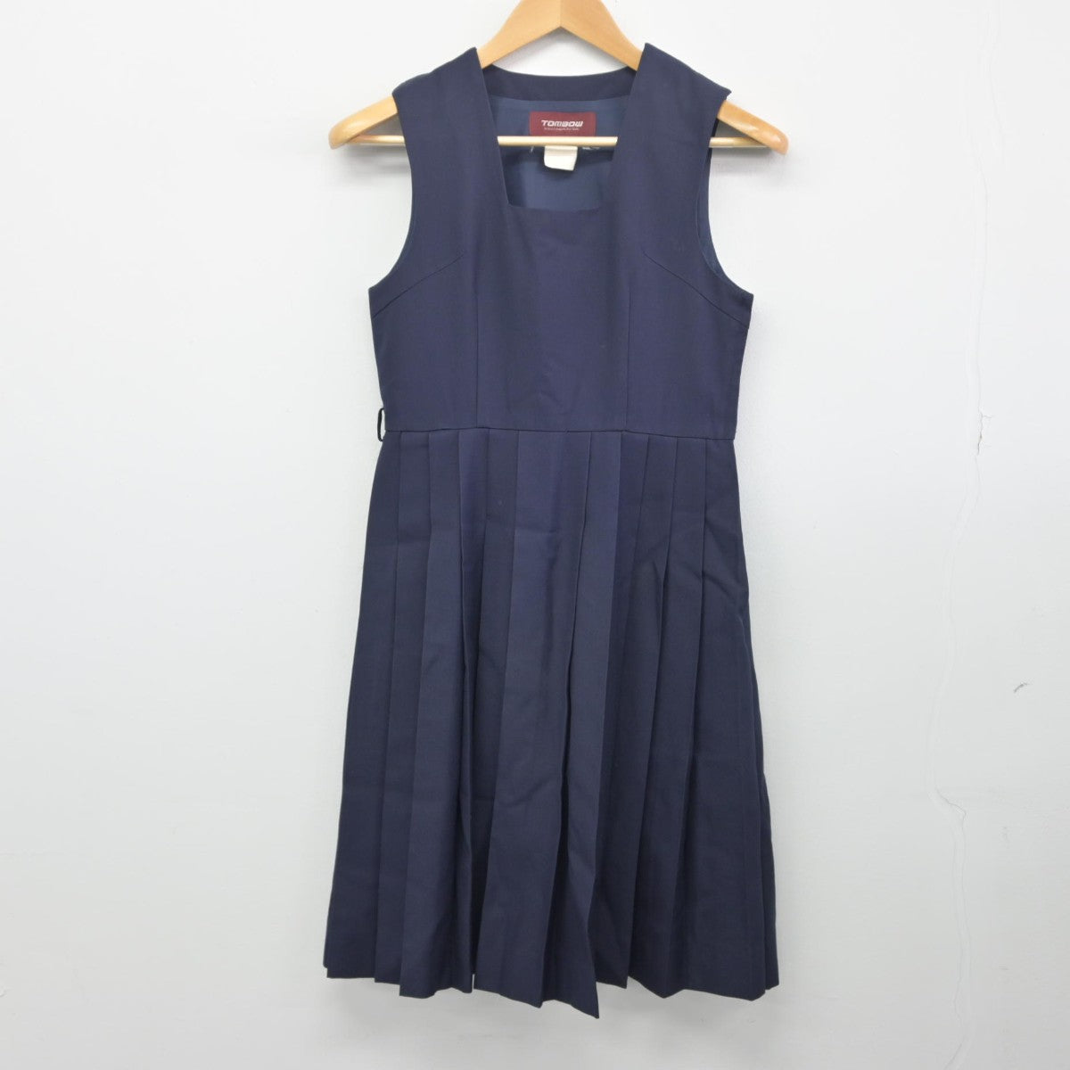 【中古】千葉県 湊中学校 女子制服 2点（シャツ・ジャンパースカート）sf033652