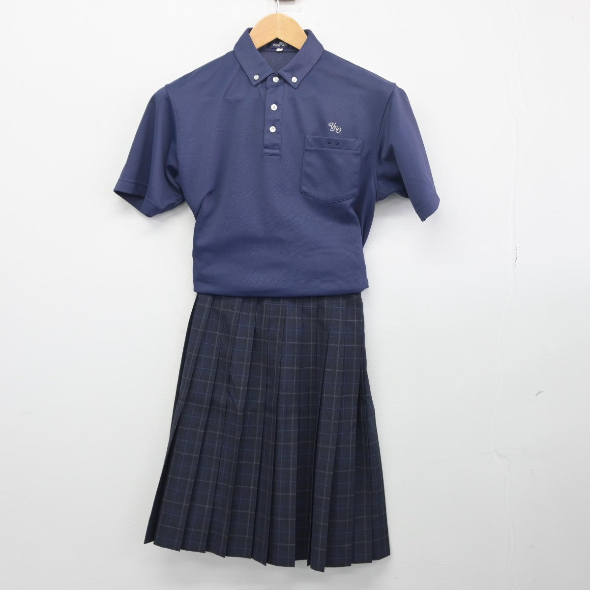 【中古】岡山県 玉野市立宇野中学校 女子制服 3点（シャツ・スカート）sf033657