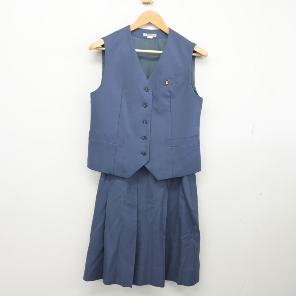 【中古】奈良県 高円高等学校 女子制服 3点（ブレザー・ベスト・スカート）sf033681