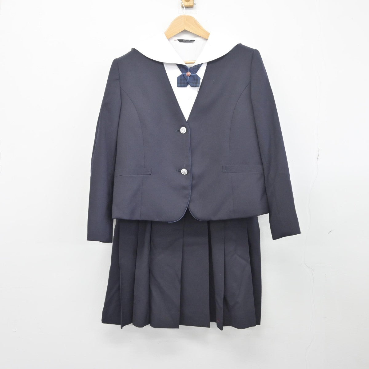 【中古】栃木県 宇都宮文星女子高等学校 女子制服 4点（ブレザー・シャツ・スカート）sf033704