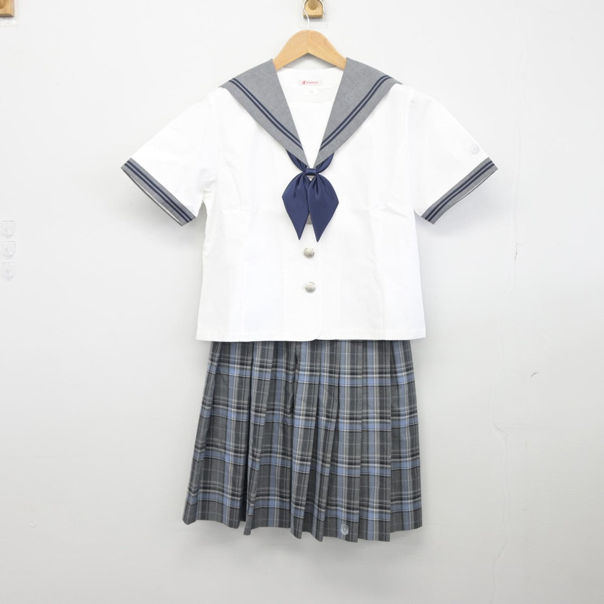 【中古】広島県 進徳女子高等学校 女子制服 4点（セーラー服・シャツ・スカート）sf033708