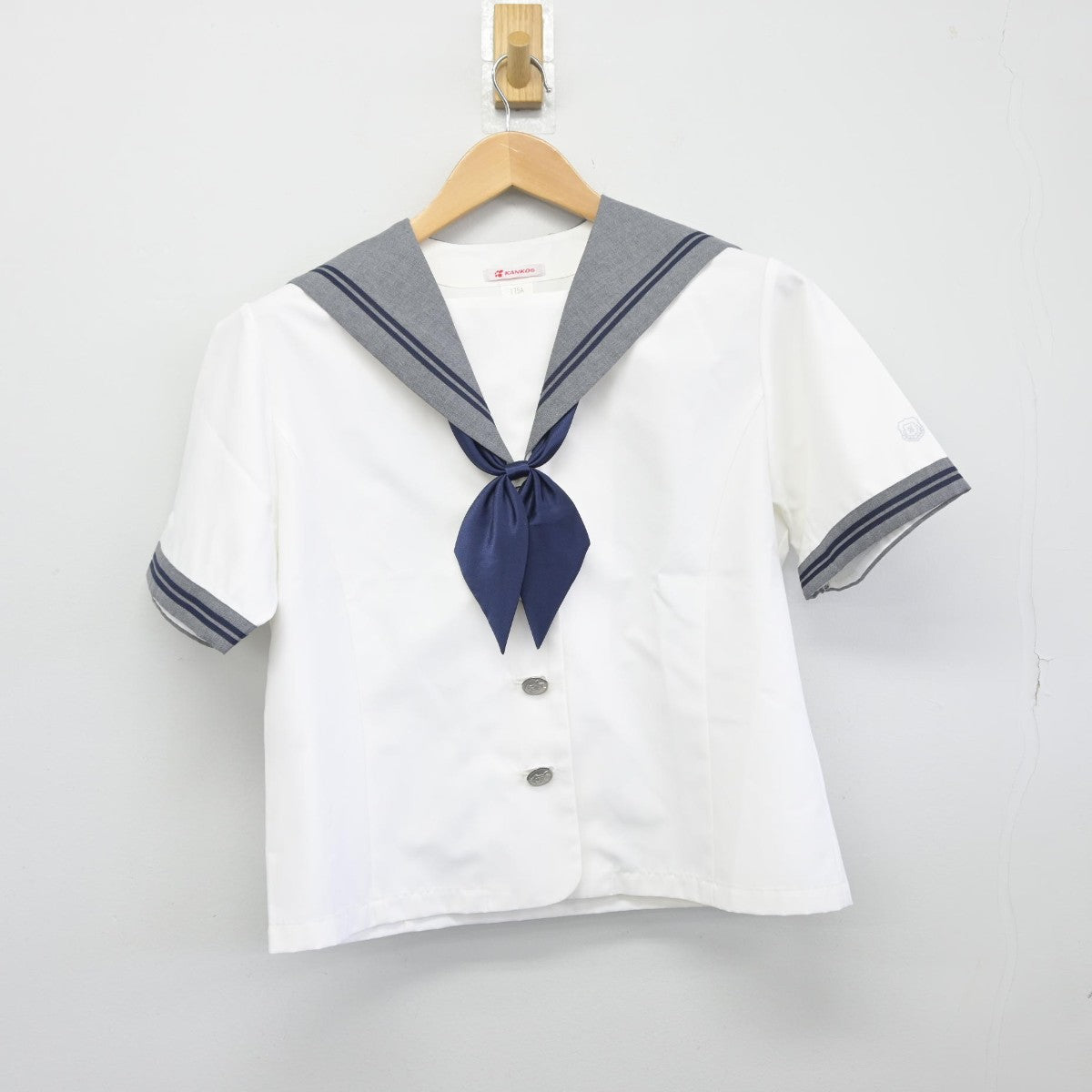 【中古】広島県 進徳女子高等学校 女子制服 3点（ニット・セーラー服）sf033714