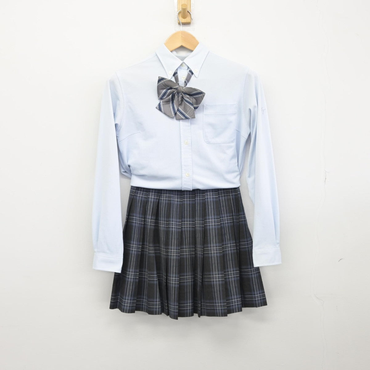 【中古】千葉県 船橋豊富高等学校 女子制服 3点（シャツ・スカート）sf033739