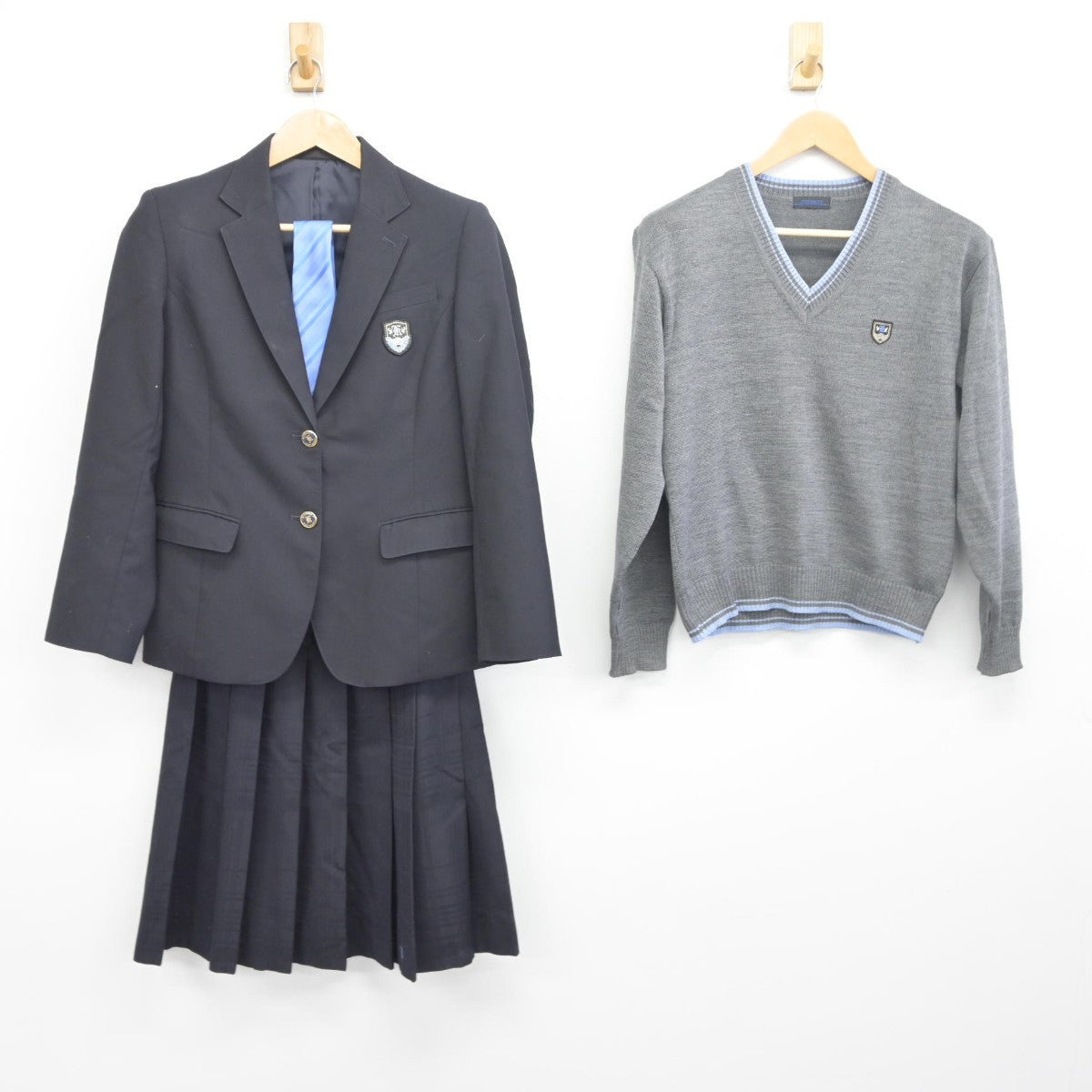 【中古】兵庫県 北須磨高等学校 女子制服 4点（ブレザー・ニット・スカート）sf033783