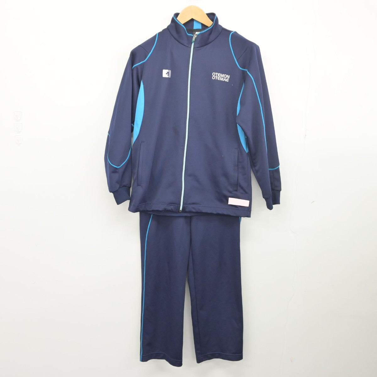 【中古】大阪府 追手門学院大手前中学校高等学校 女子制服 3点（ジャージ 上・体操服 上・ジャージ 下）sf033828