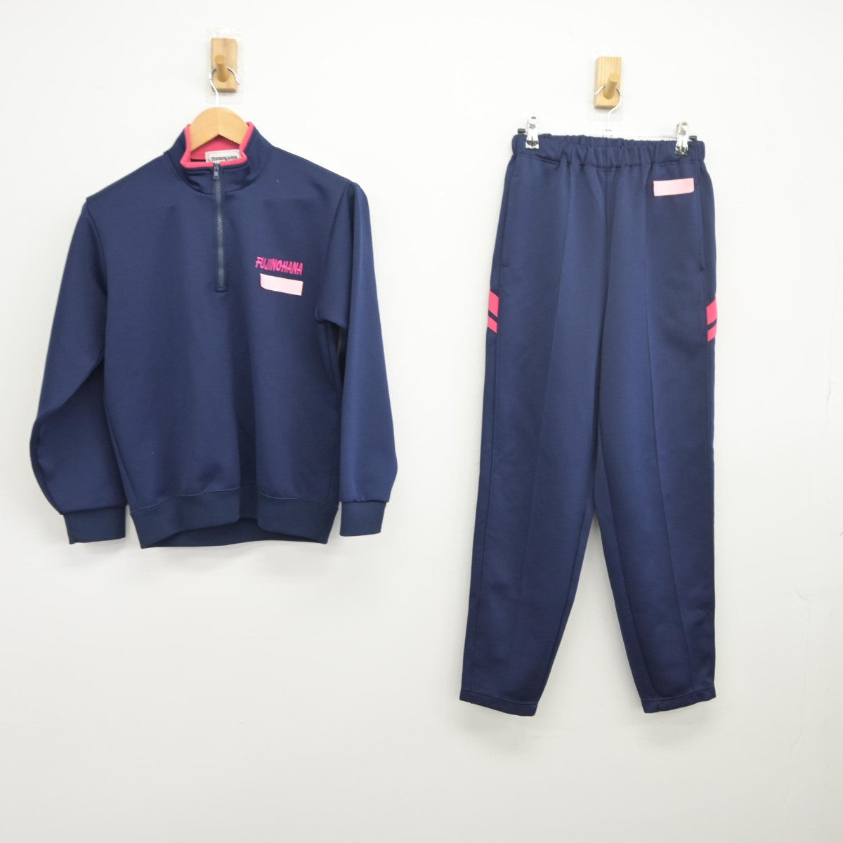 【中古】愛知県 藤ノ花女子高等学校 女子制服 2点（ジャージ 上・ジャージ 下）sf033873