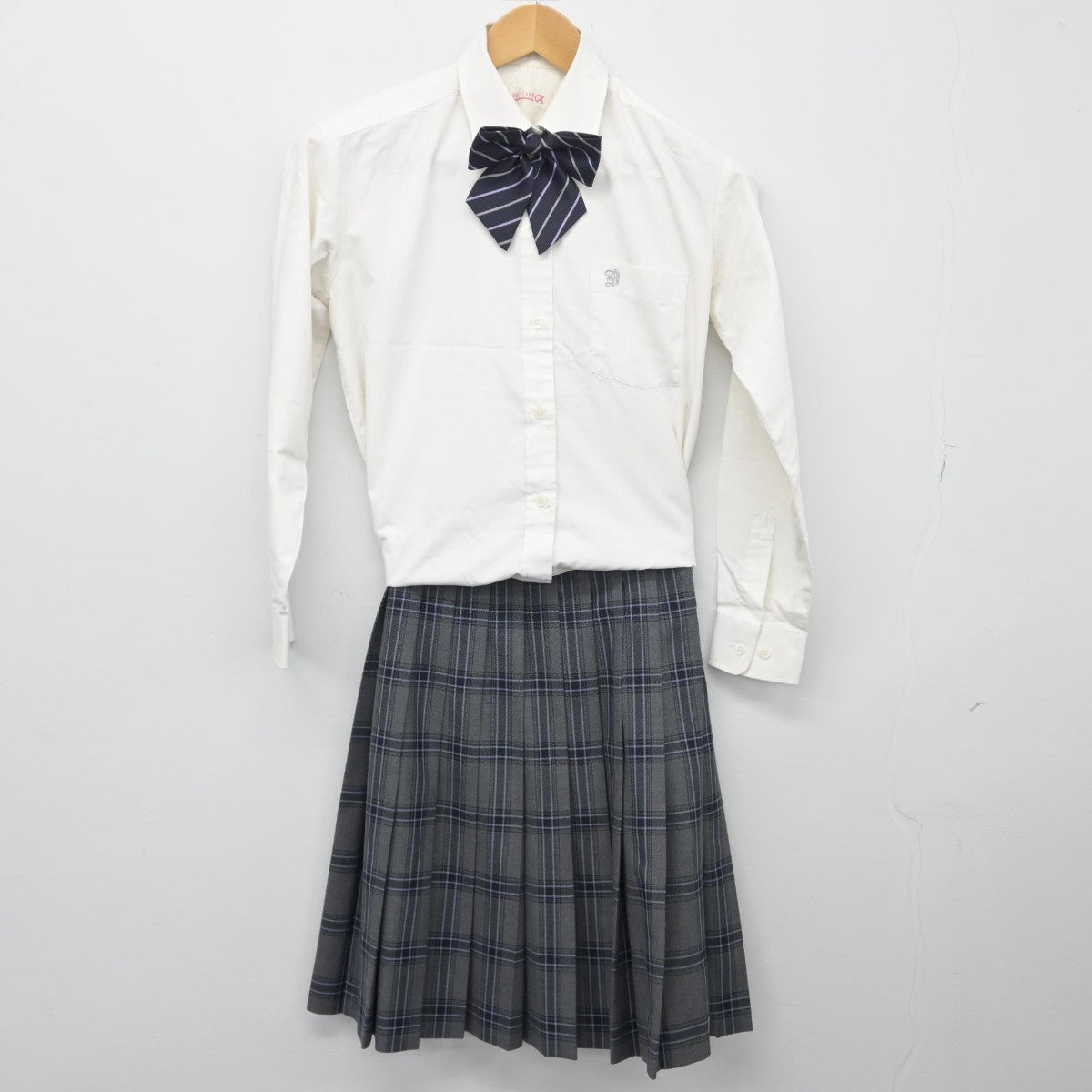 【中古】埼玉県 武南高等学校 女子制服 5点（ブレザー・シャツ・スカート）sf033934