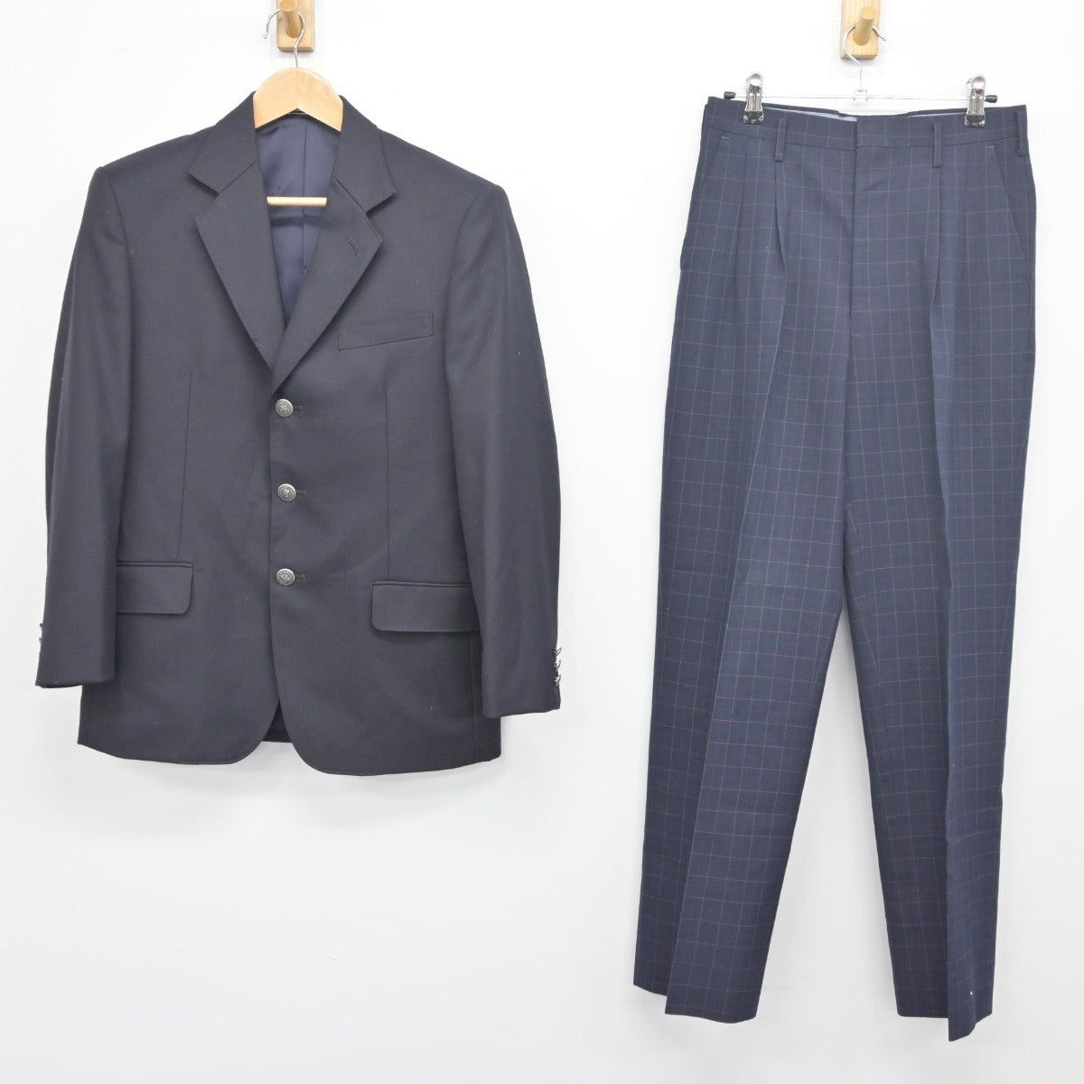 【中古】鳥取県 湯梨浜学園高等学校 男子制服 2点（ブレザー・ズボン）sf033950