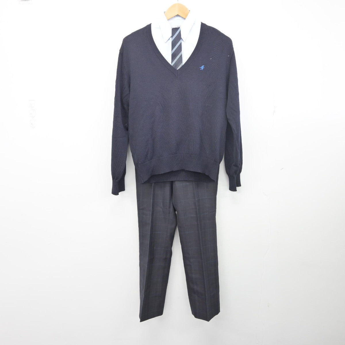 【中古】茨城県 水戸葵陵高等学校 女子制服 4点（ニット・シャツ・ズボン）sf033987