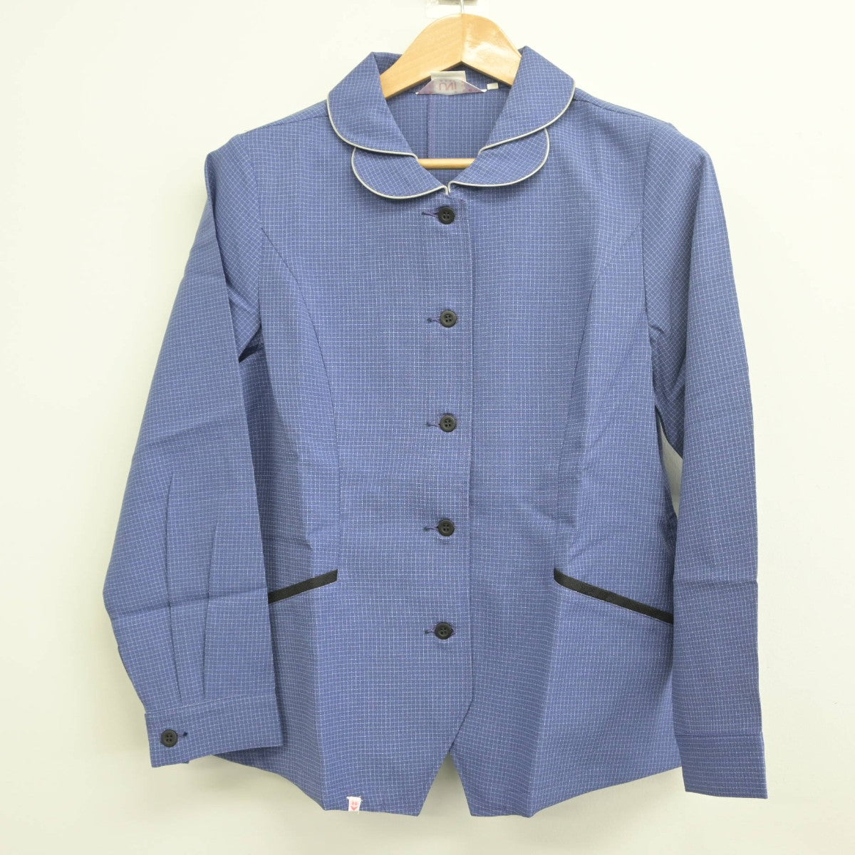 【中古】 事務服 女子制服 2点（シャツ・スカート）sf034038