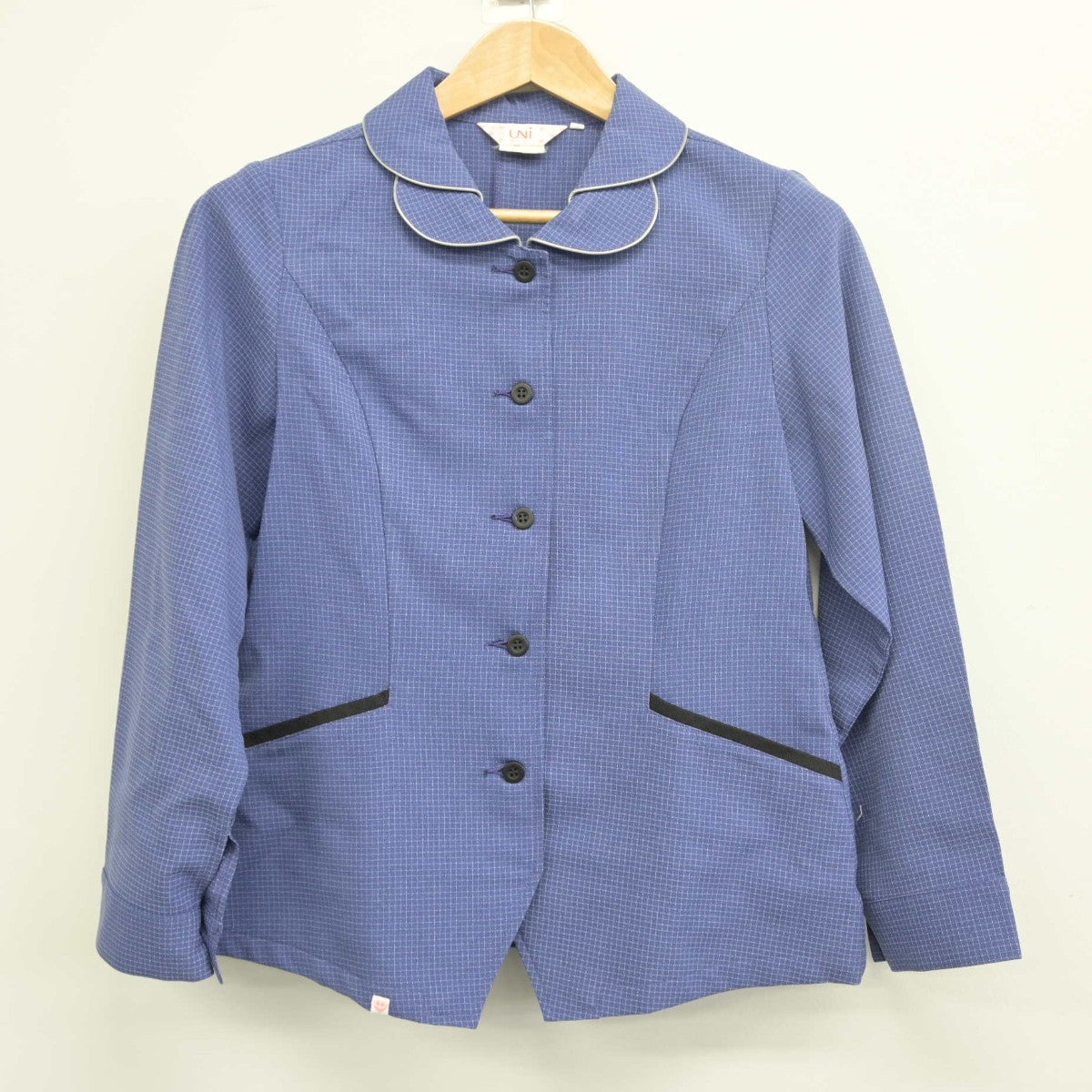 【中古】 事務服 女子制服 2点（シャツ・スカート）sf034040