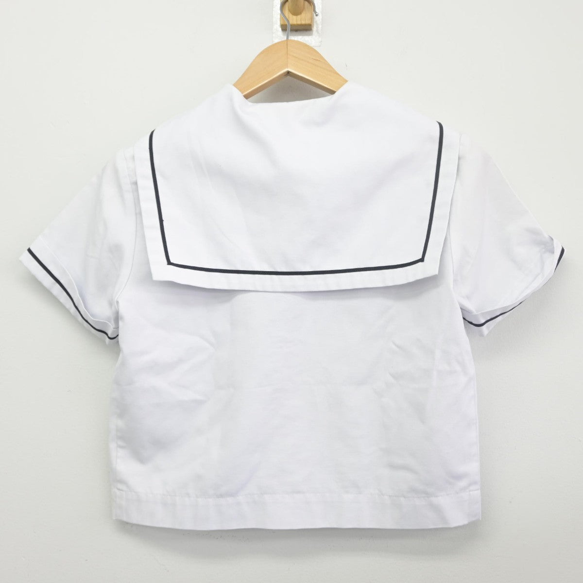 【中古】奈良県 斑鳩中学校 女子制服 2点（セーラー服・スカート）sf034067